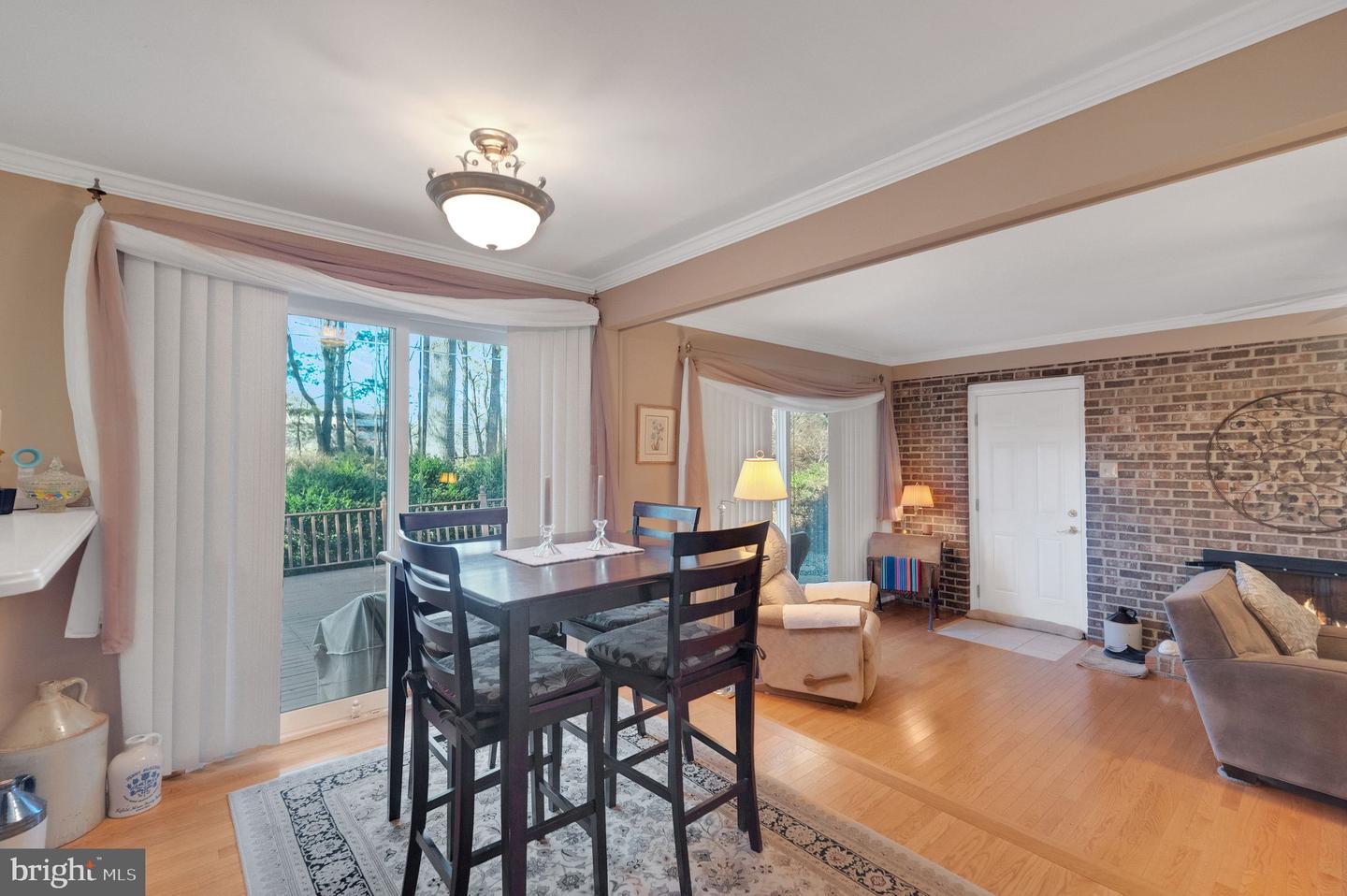 10808 WINTER CORN LN, RESTON, Virginia 20191, 3 Bedrooms Bedrooms, 7 Rooms Rooms,2 BathroomsBathrooms,Residential,For sale,10808 WINTER CORN LN,VAFX2214984 MLS # VAFX2214984