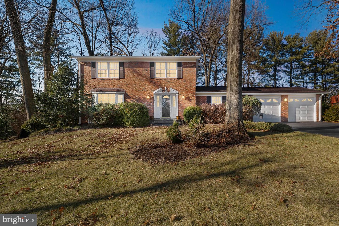 10808 WINTER CORN LN, RESTON, Virginia 20191, 3 Bedrooms Bedrooms, 7 Rooms Rooms,2 BathroomsBathrooms,Residential,For sale,10808 WINTER CORN LN,VAFX2214984 MLS # VAFX2214984