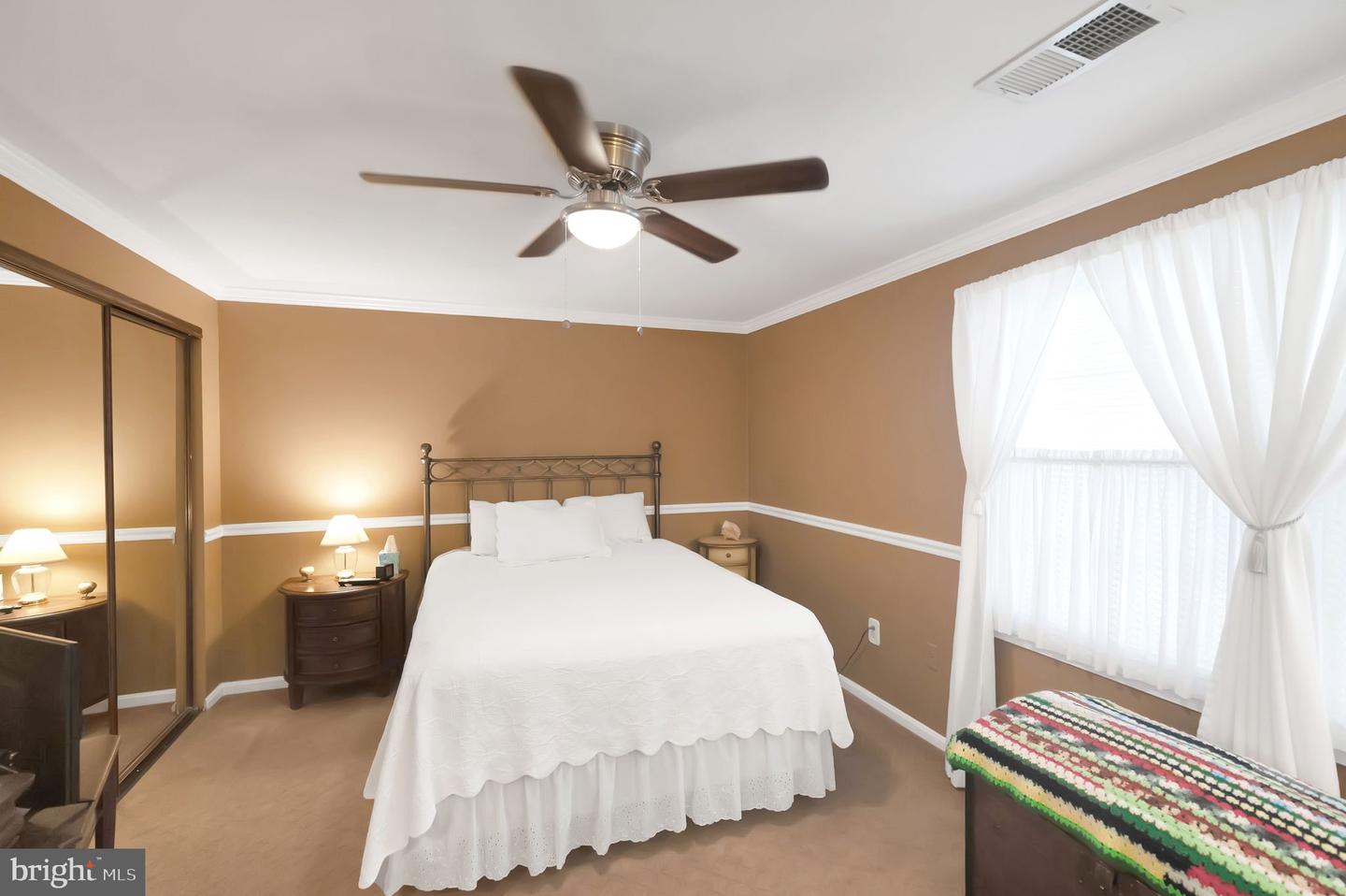 10808 WINTER CORN LN, RESTON, Virginia 20191, 3 Bedrooms Bedrooms, 7 Rooms Rooms,2 BathroomsBathrooms,Residential,For sale,10808 WINTER CORN LN,VAFX2214984 MLS # VAFX2214984