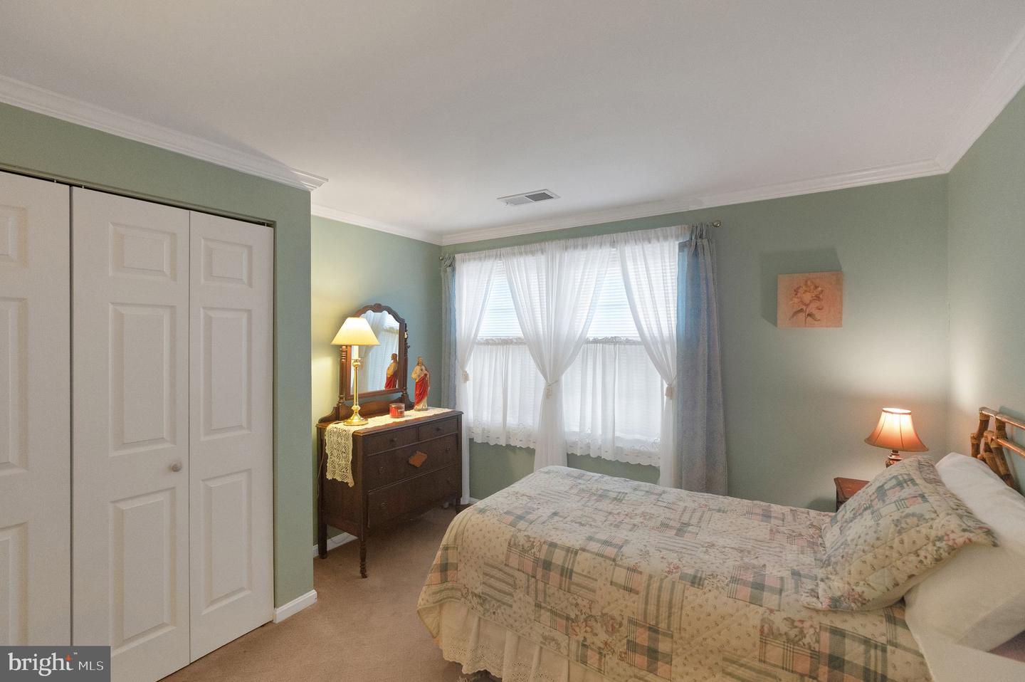 10808 WINTER CORN LN, RESTON, Virginia 20191, 3 Bedrooms Bedrooms, 7 Rooms Rooms,2 BathroomsBathrooms,Residential,For sale,10808 WINTER CORN LN,VAFX2214984 MLS # VAFX2214984