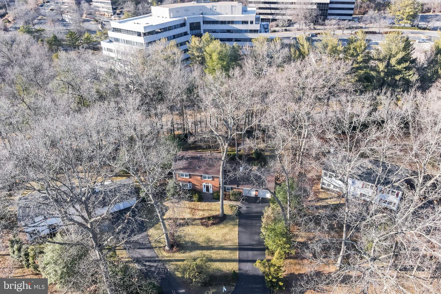 10808 WINTER CORN LN, RESTON, Virginia 20191, 3 Bedrooms Bedrooms, 7 Rooms Rooms,2 BathroomsBathrooms,Residential,For sale,10808 WINTER CORN LN,VAFX2214984 MLS # VAFX2214984