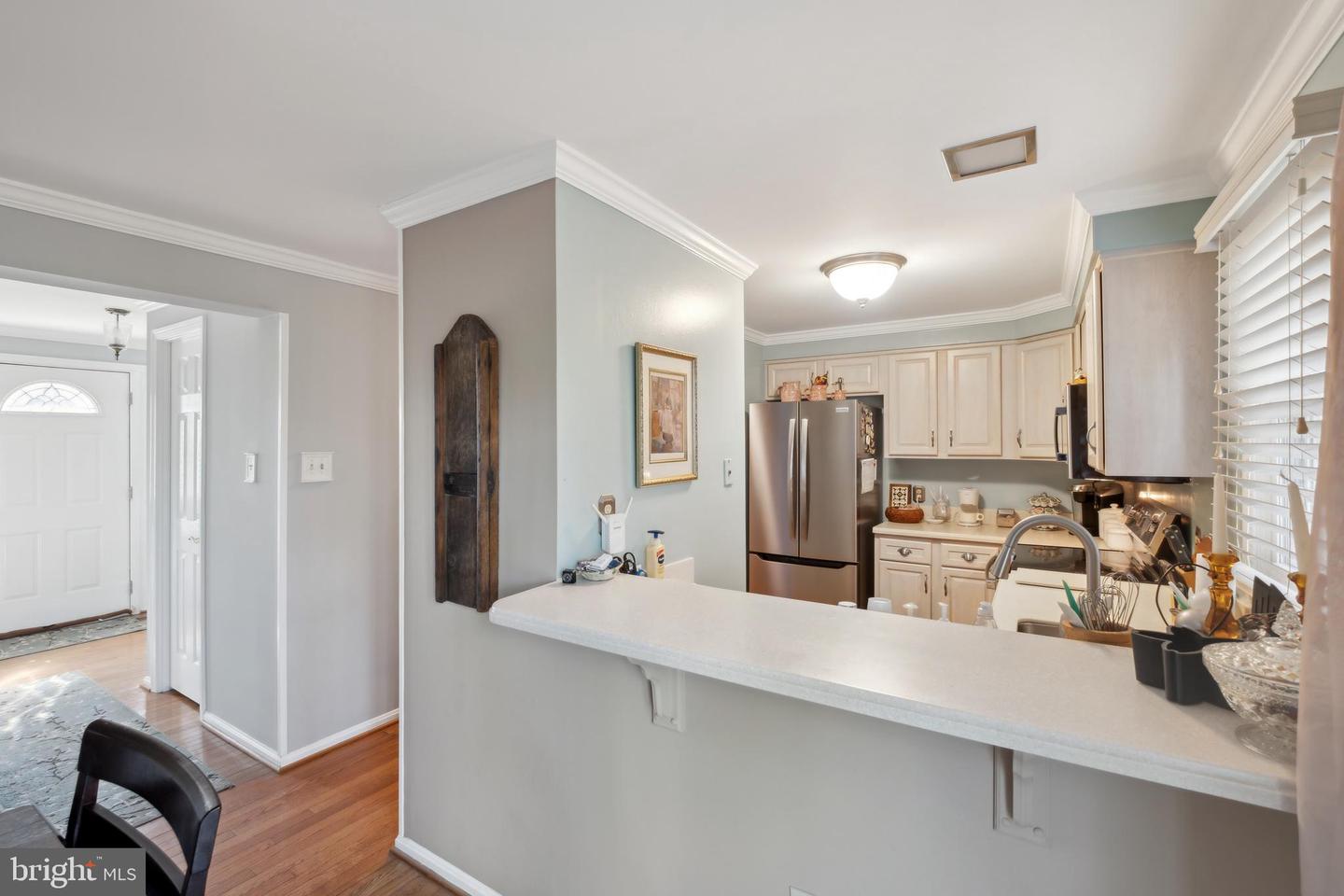 10808 WINTER CORN LN, RESTON, Virginia 20191, 3 Bedrooms Bedrooms, 7 Rooms Rooms,2 BathroomsBathrooms,Residential,For sale,10808 WINTER CORN LN,VAFX2214984 MLS # VAFX2214984