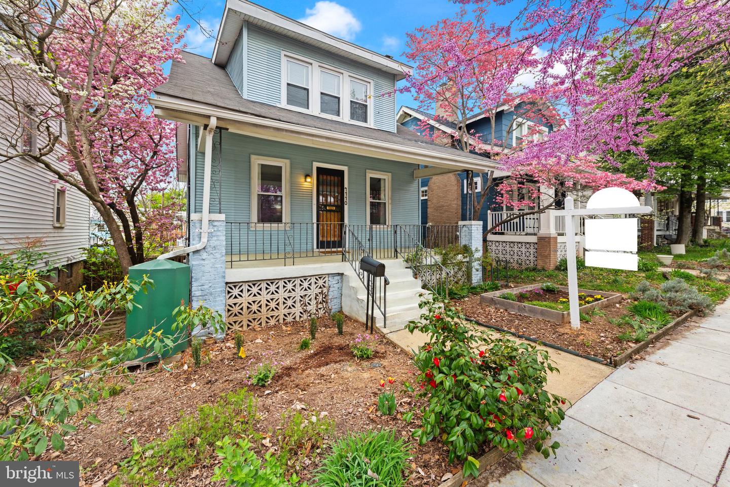 4110 4TH ST NW, WASHINGTON, District Of Columbia 20011, 3 Bedrooms Bedrooms, ,2 BathroomsBathrooms,Residential,For sale,4110 4TH ST NW,DCDC2185128 MLS # DCDC2185128