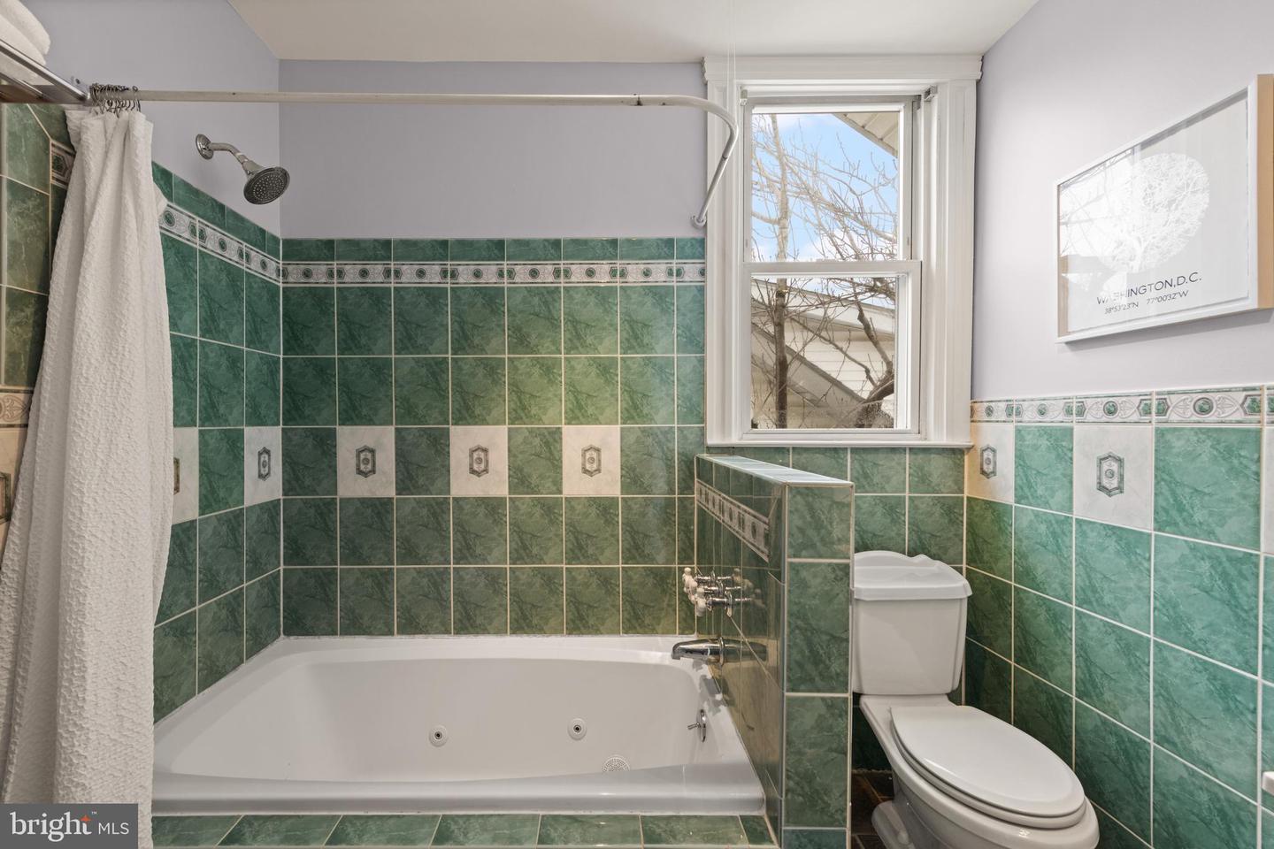 4110 4TH ST NW, WASHINGTON, District Of Columbia 20011, 3 Bedrooms Bedrooms, ,2 BathroomsBathrooms,Residential,For sale,4110 4TH ST NW,DCDC2185128 MLS # DCDC2185128