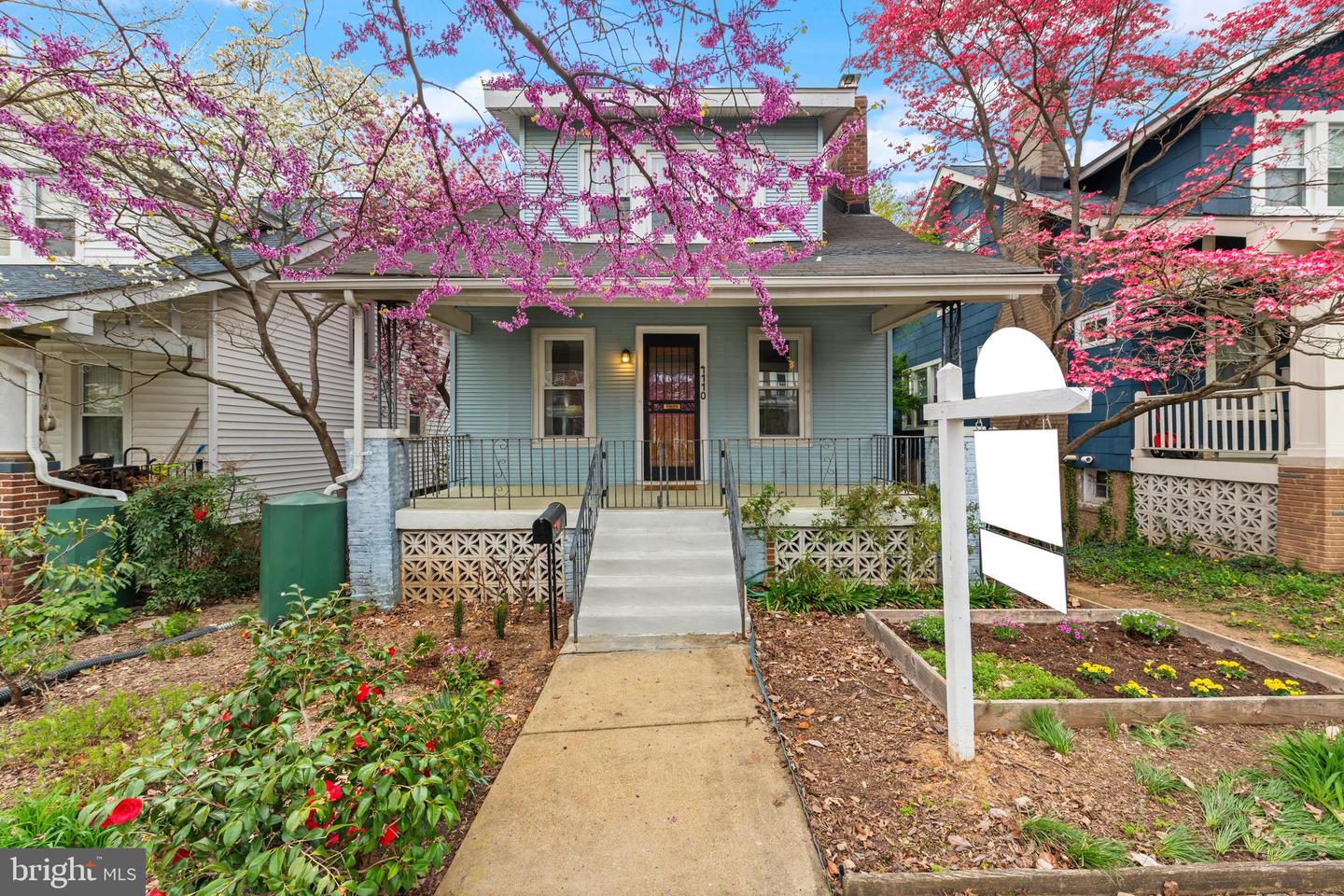 4110 4TH ST NW, WASHINGTON, District Of Columbia 20011, 3 Bedrooms Bedrooms, ,2 BathroomsBathrooms,Residential,For sale,4110 4TH ST NW,DCDC2185128 MLS # DCDC2185128