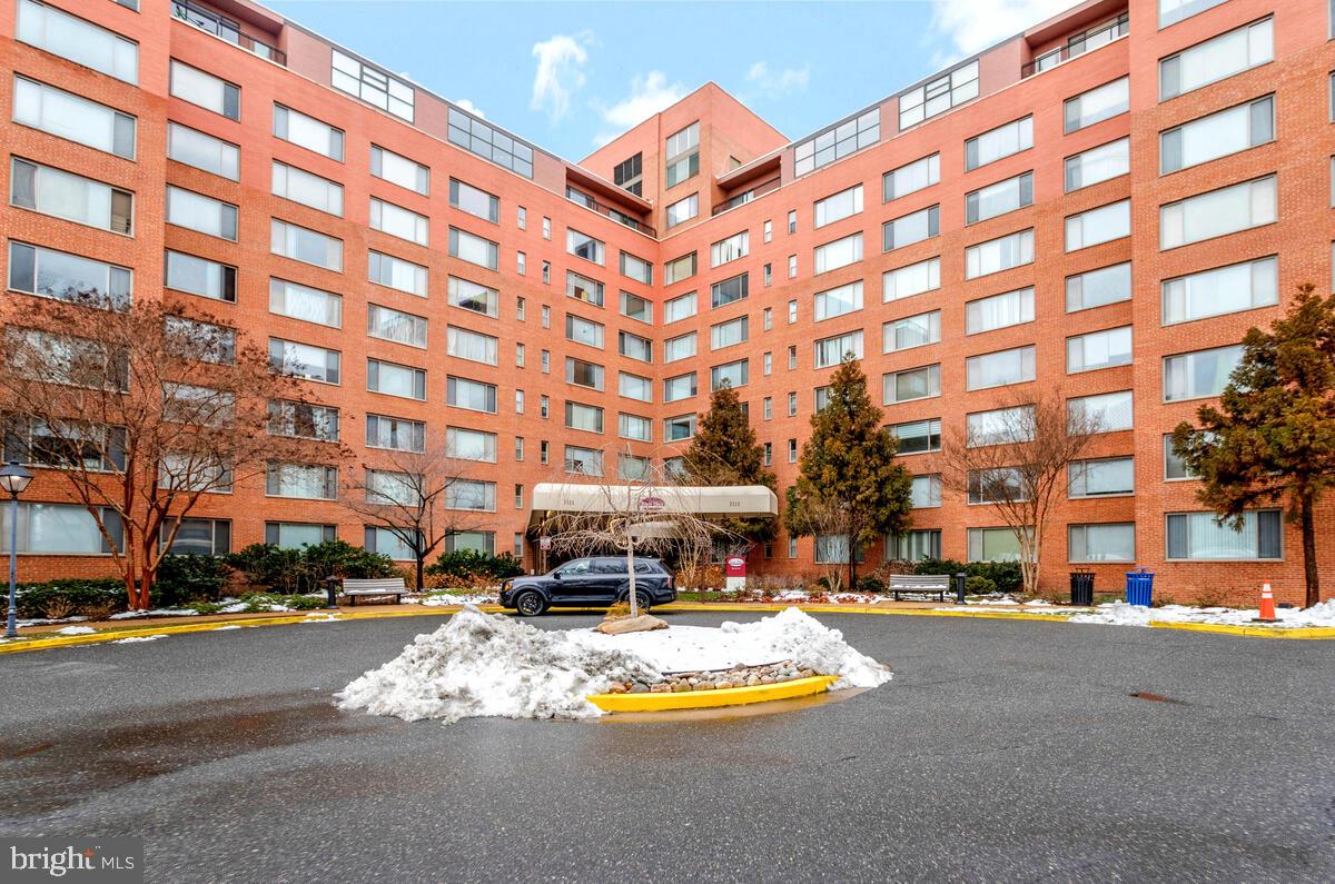 1111 ARLINGTON BLVD #925, ARLINGTON, Virginia 22209, 1 Bedroom Bedrooms, ,1 BathroomBathrooms,Residential,For sale,1111 ARLINGTON BLVD #925,VAAR2053470 MLS # VAAR2053470