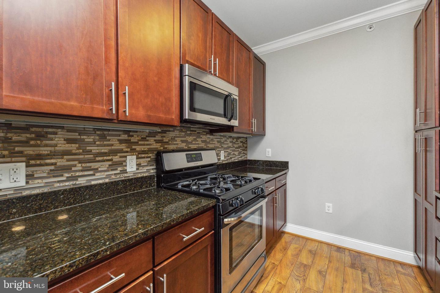 6301 EDSALL RD #513, ALEXANDRIA, Virginia 22312, 2 Bedrooms Bedrooms, ,2 BathroomsBathrooms,Residential,For sale,6301 EDSALL RD #513,VAFX2222666 MLS # VAFX2222666