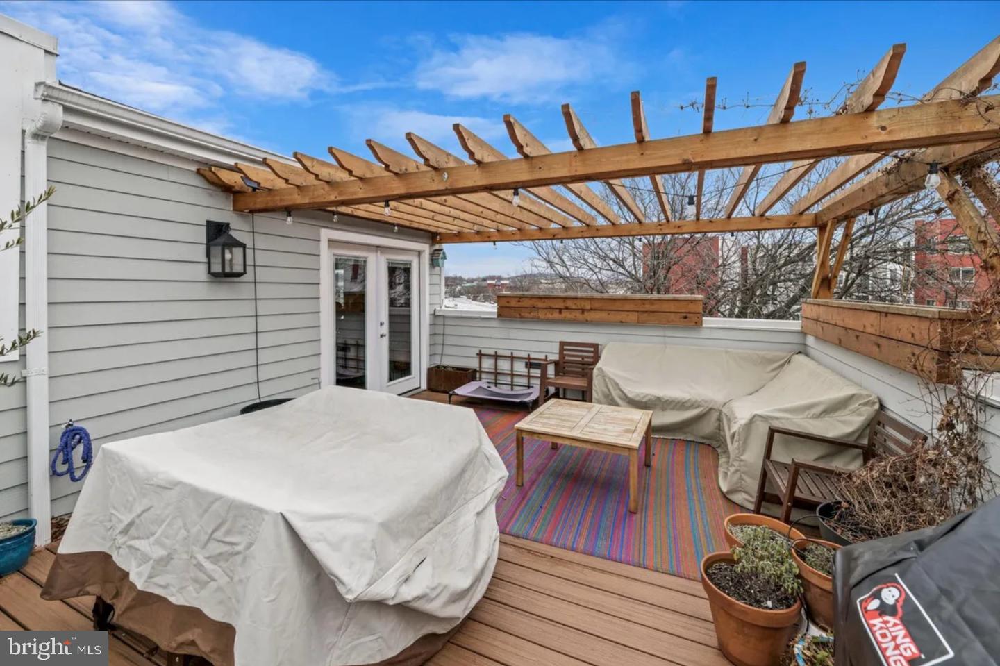 915 3RD ST NE, WASHINGTON, District Of Columbia 20002, 5 Bedrooms Bedrooms, ,6 BathroomsBathrooms,Residential,For sale,915 3RD ST NE,DCDC2155662 MLS # DCDC2155662
