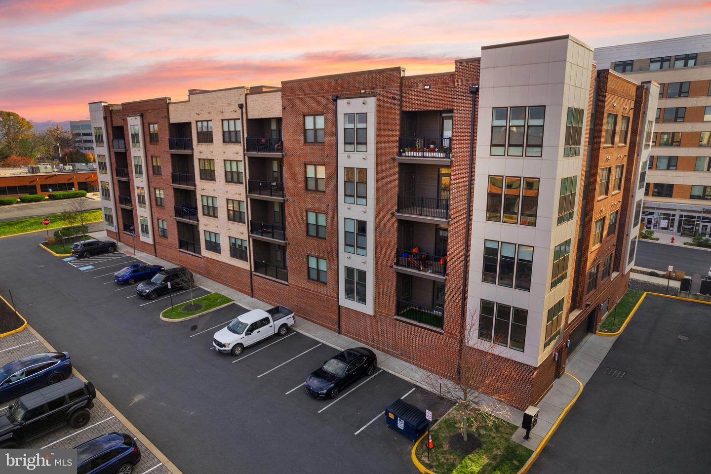 11200 RESTON STATION BLVD #201, RESTON, Virginia 20190, 2 Bedrooms Bedrooms, ,2 BathroomsBathrooms,Residential,For sale,11200 RESTON STATION BLVD #201,VAFX2206656 MLS # VAFX2206656