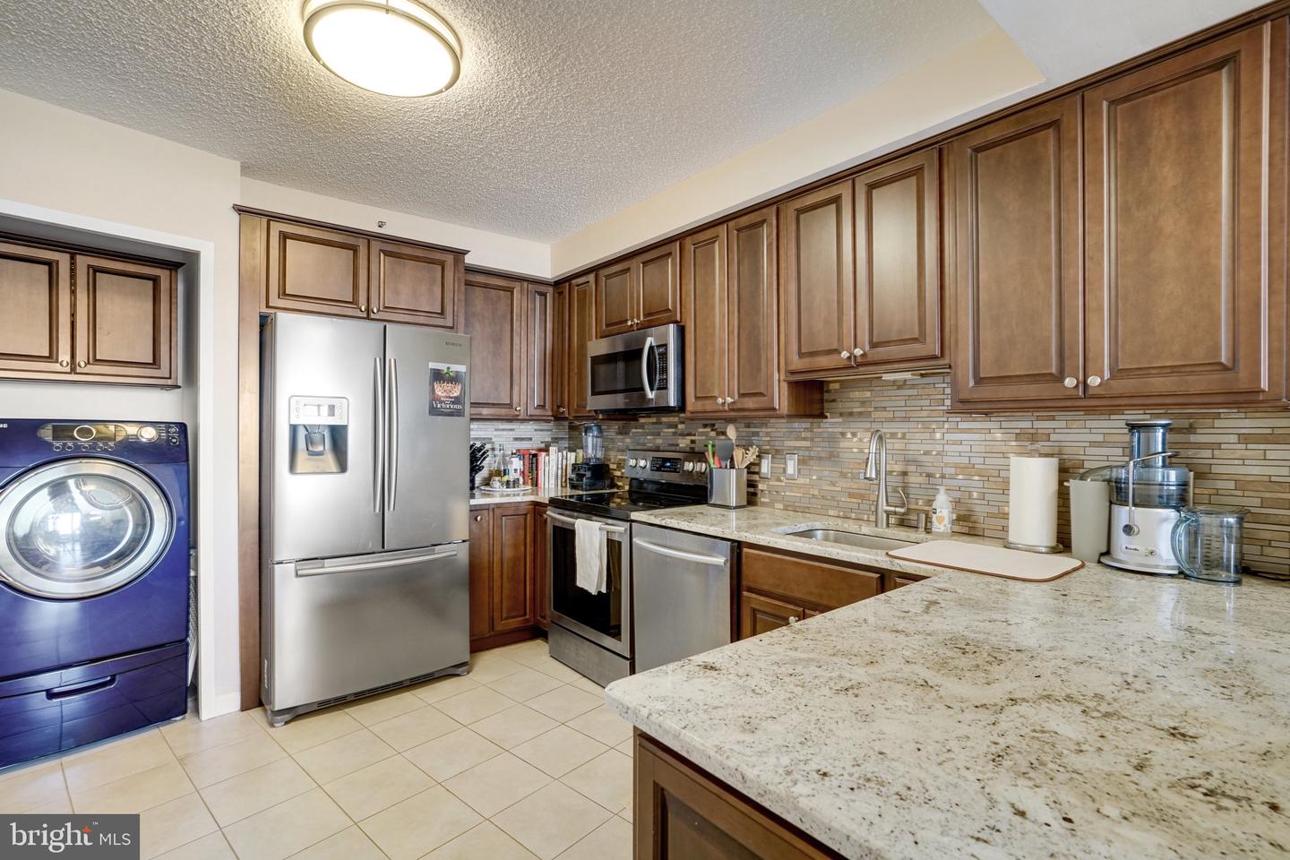 1300 CRYSTAL DR #1210S, ARLINGTON, Virginia 22202, 2 Bedrooms Bedrooms, ,2 BathroomsBathrooms,Residential,For sale,1300 CRYSTAL DR #1210S,VAAR2053076 MLS # VAAR2053076