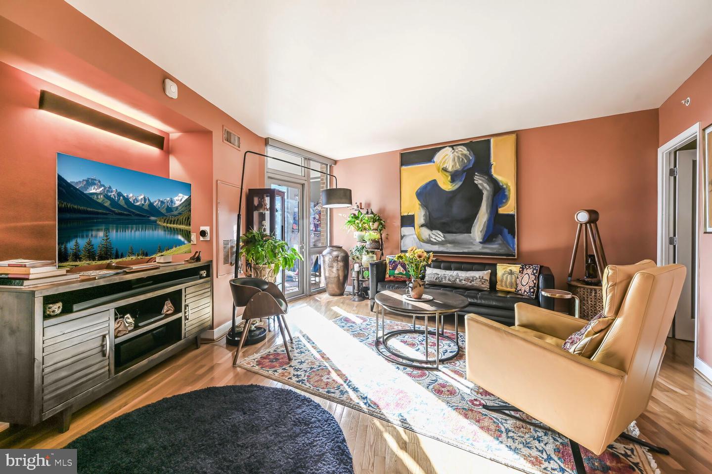 555 MASSACHUSETTS AVE NW #901, WASHINGTON, District Of Columbia 20001, 1 Bedroom Bedrooms, ,1 BathroomBathrooms,Residential,For sale,555 MASSACHUSETTS AVE NW #901,DCDC2184212 MLS # DCDC2184212