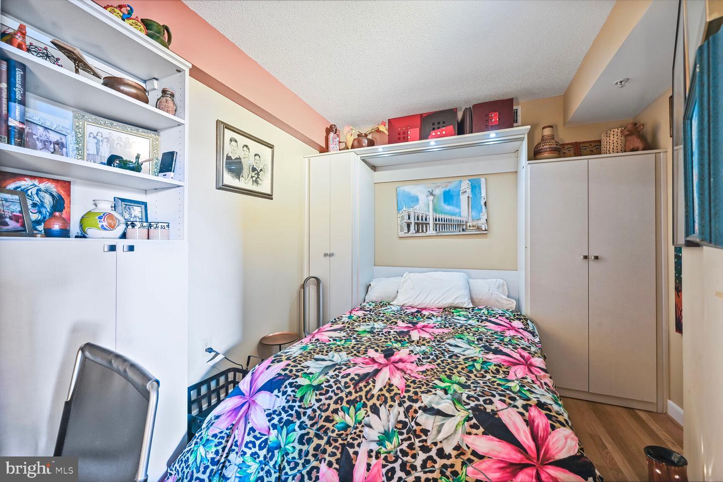 555 MASSACHUSETTS AVE NW #901, WASHINGTON, District Of Columbia 20001, 1 Bedroom Bedrooms, ,1 BathroomBathrooms,Residential,For sale,555 MASSACHUSETTS AVE NW #901,DCDC2184212 MLS # DCDC2184212