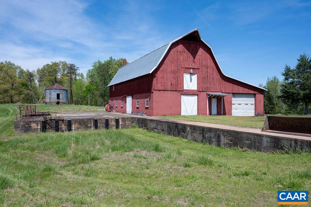 631 OLD RECTORY LN, FORK UNION, Virginia 23055, 5 Bedrooms Bedrooms, ,2 BathroomsBathrooms,Farm,For sale,631 OLD RECTORY LN,660997 MLS # 660997