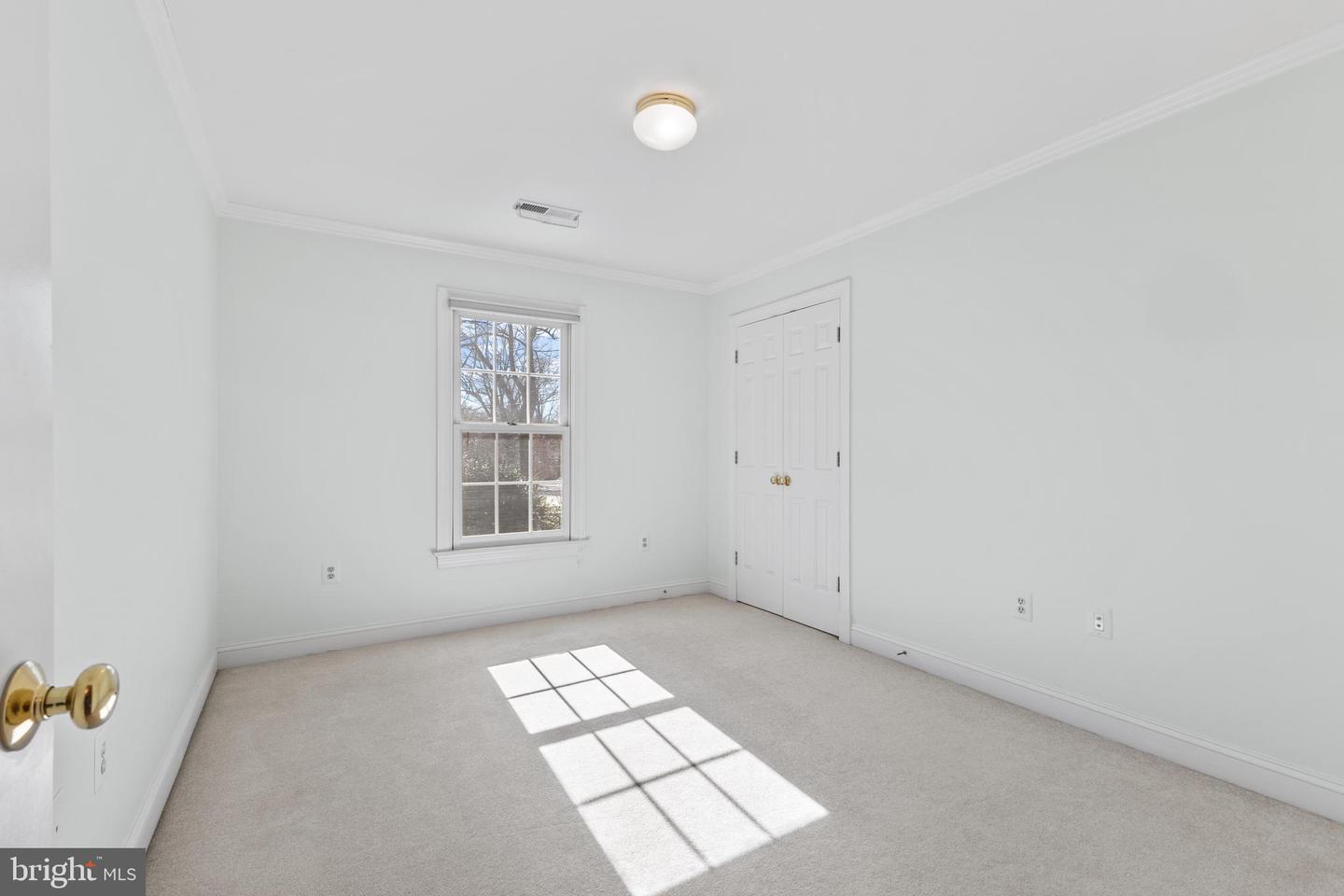 1611 NORAL PL, ALEXANDRIA, Virginia 22308, 4 Bedrooms Bedrooms, ,3 BathroomsBathrooms,Residential,For sale,1611 NORAL PL,VAFX2222214 MLS # VAFX2222214