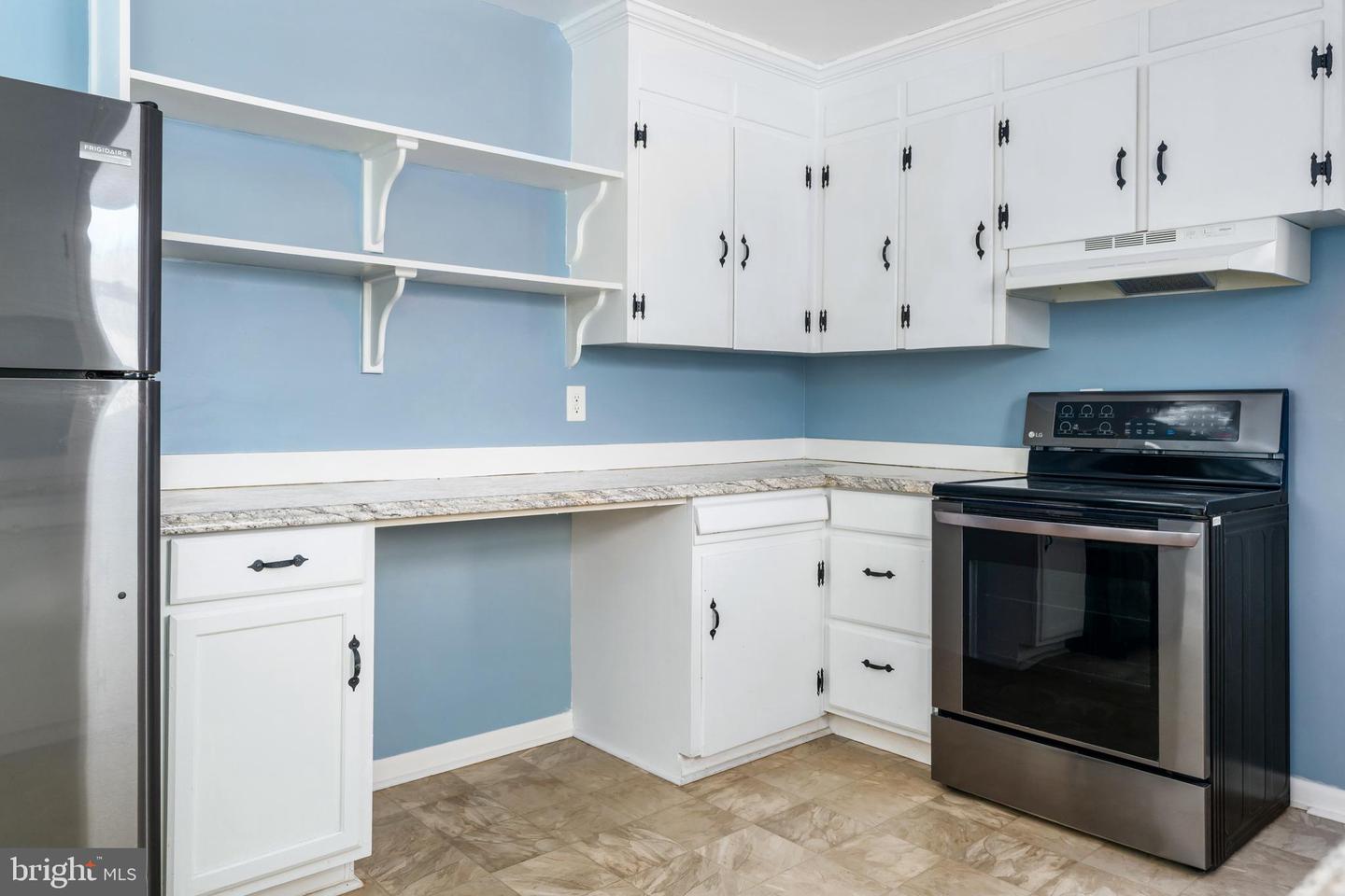 49 RITENOUR LN, MAURERTOWN, Virginia 22644, 3 Bedrooms Bedrooms, ,1 BathroomBathrooms,Residential,For sale,49 RITENOUR LN,VASH2010710 MLS # VASH2010710