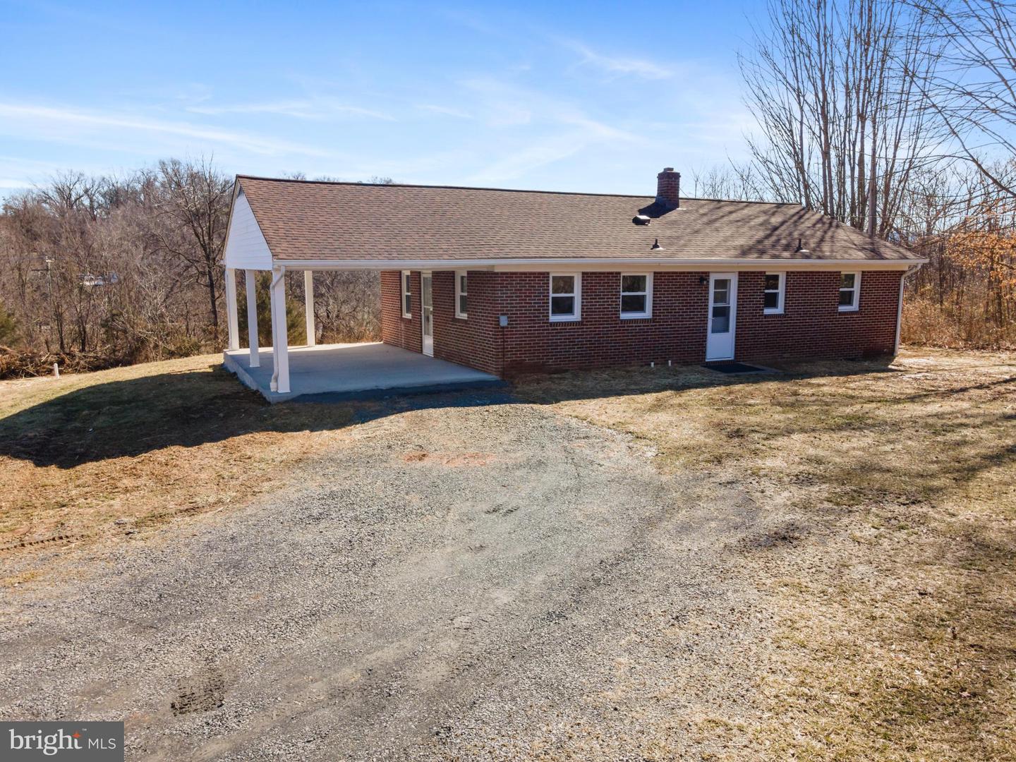49 RITENOUR LN, MAURERTOWN, Virginia 22644, 3 Bedrooms Bedrooms, ,1 BathroomBathrooms,Residential,For sale,49 RITENOUR LN,VASH2010710 MLS # VASH2010710