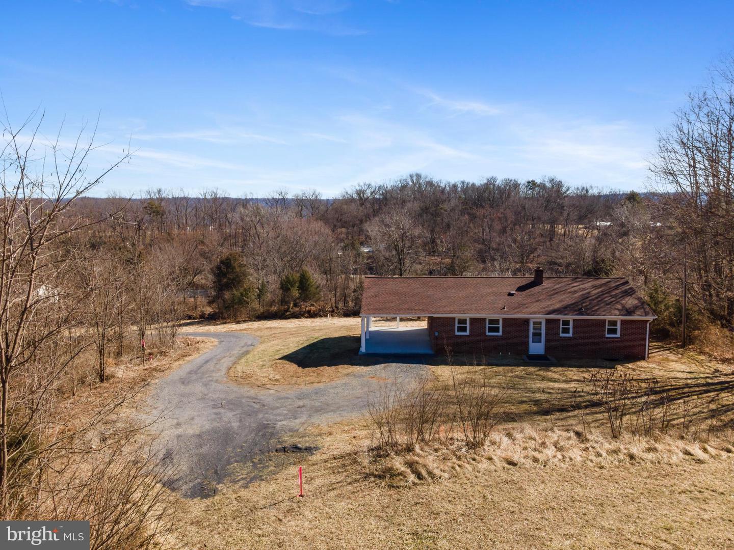 49 RITENOUR LN, MAURERTOWN, Virginia 22644, 3 Bedrooms Bedrooms, ,1 BathroomBathrooms,Residential,For sale,49 RITENOUR LN,VASH2010710 MLS # VASH2010710