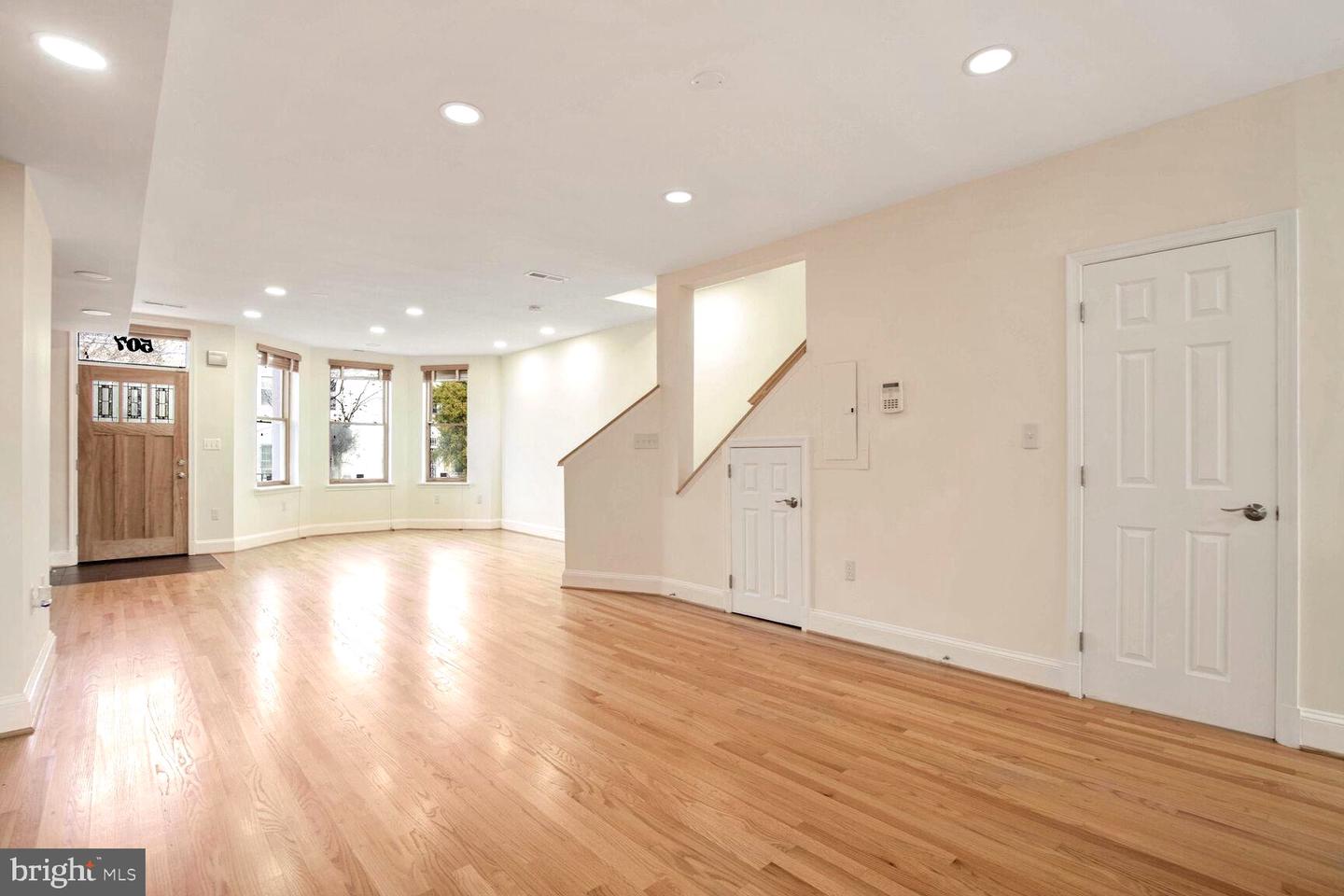507 G ST NE, WASHINGTON, District Of Columbia 20002, 3 Bedrooms Bedrooms, 4 Rooms Rooms,3 BathroomsBathrooms,Residential,For sale,507 G ST NE,DCDC2185896 MLS # DCDC2185896