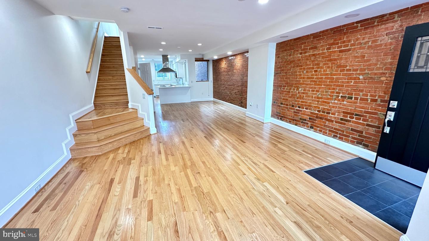 507 G ST NE, WASHINGTON, District Of Columbia 20002, 3 Bedrooms Bedrooms, 4 Rooms Rooms,3 BathroomsBathrooms,Residential,For sale,507 G ST NE,DCDC2185896 MLS # DCDC2185896