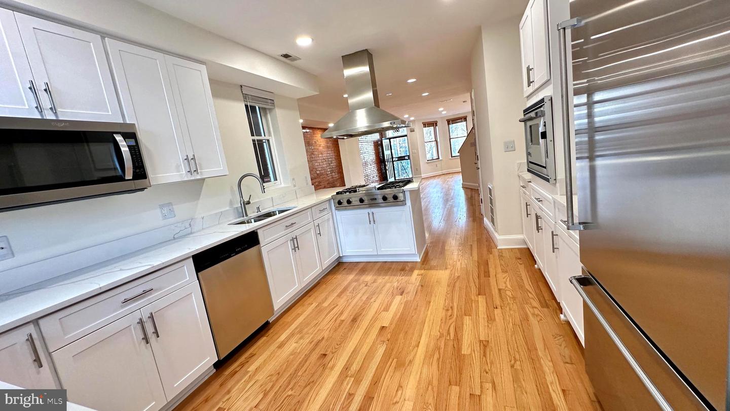 507 G ST NE, WASHINGTON, District Of Columbia 20002, 3 Bedrooms Bedrooms, 4 Rooms Rooms,3 BathroomsBathrooms,Residential,For sale,507 G ST NE,DCDC2185896 MLS # DCDC2185896