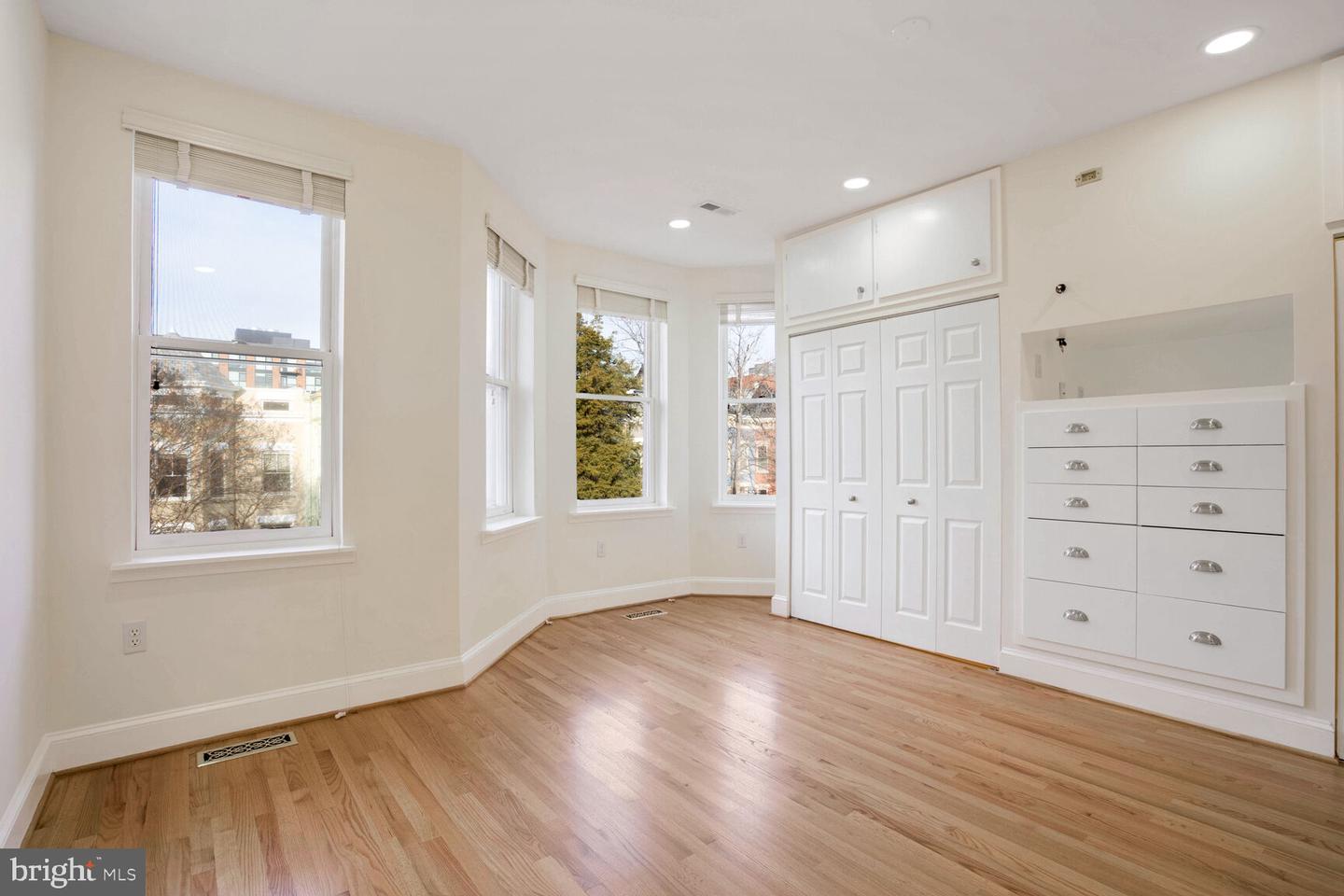 507 G ST NE, WASHINGTON, District Of Columbia 20002, 3 Bedrooms Bedrooms, 4 Rooms Rooms,3 BathroomsBathrooms,Residential,For sale,507 G ST NE,DCDC2185896 MLS # DCDC2185896
