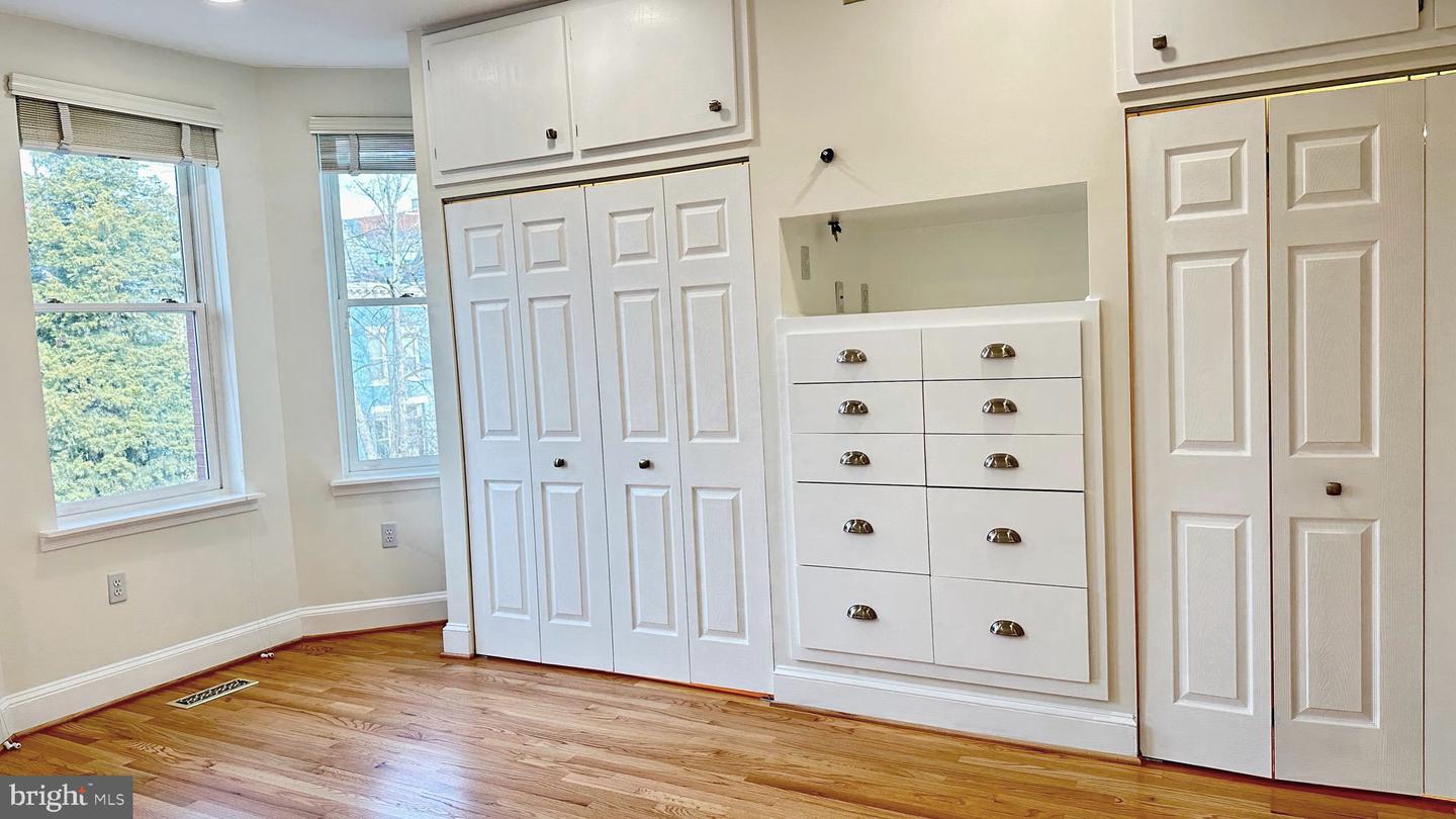 507 G ST NE, WASHINGTON, District Of Columbia 20002, 3 Bedrooms Bedrooms, 4 Rooms Rooms,3 BathroomsBathrooms,Residential,For sale,507 G ST NE,DCDC2185896 MLS # DCDC2185896