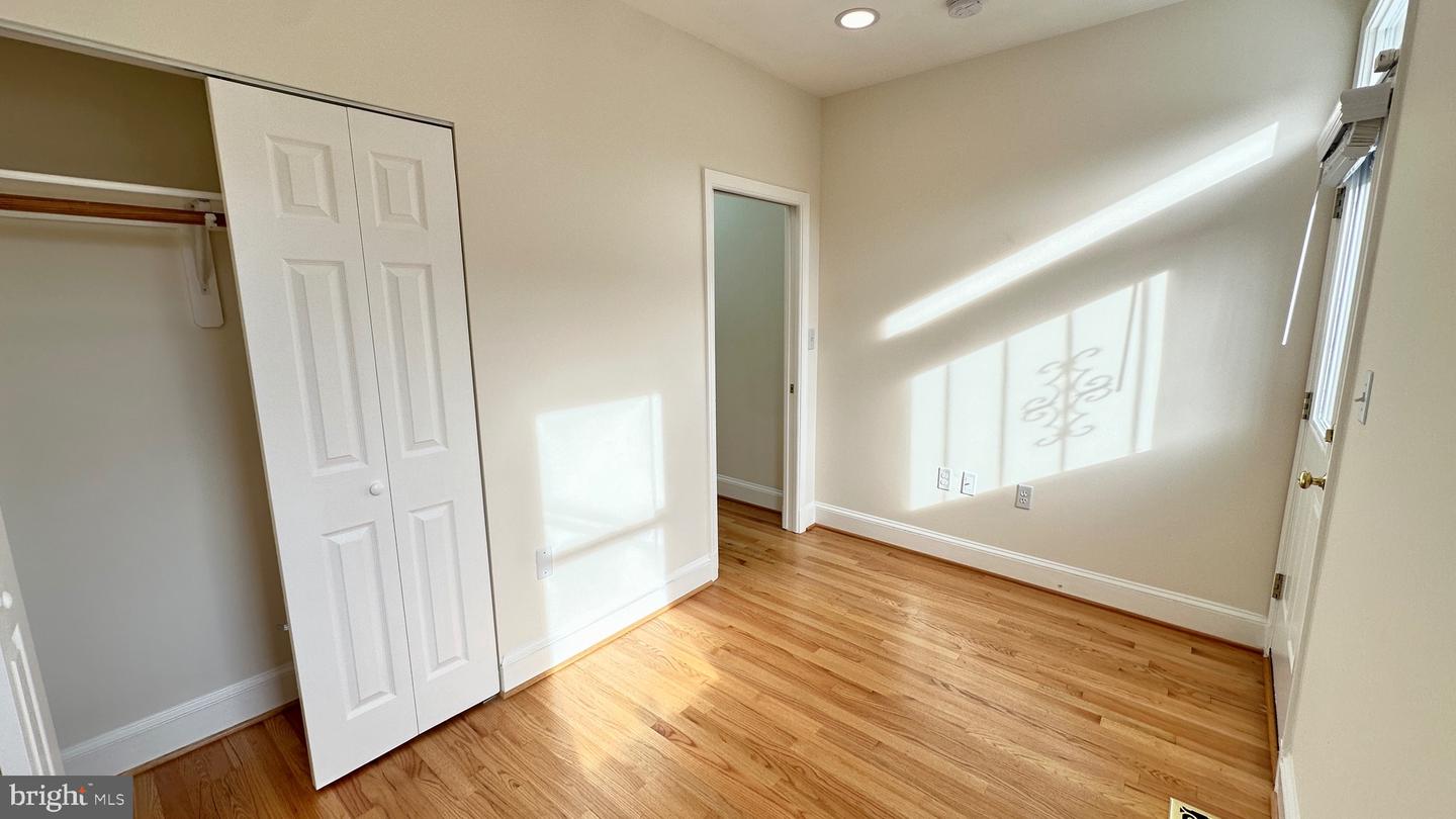 507 G ST NE, WASHINGTON, District Of Columbia 20002, 3 Bedrooms Bedrooms, 4 Rooms Rooms,3 BathroomsBathrooms,Residential,For sale,507 G ST NE,DCDC2185896 MLS # DCDC2185896