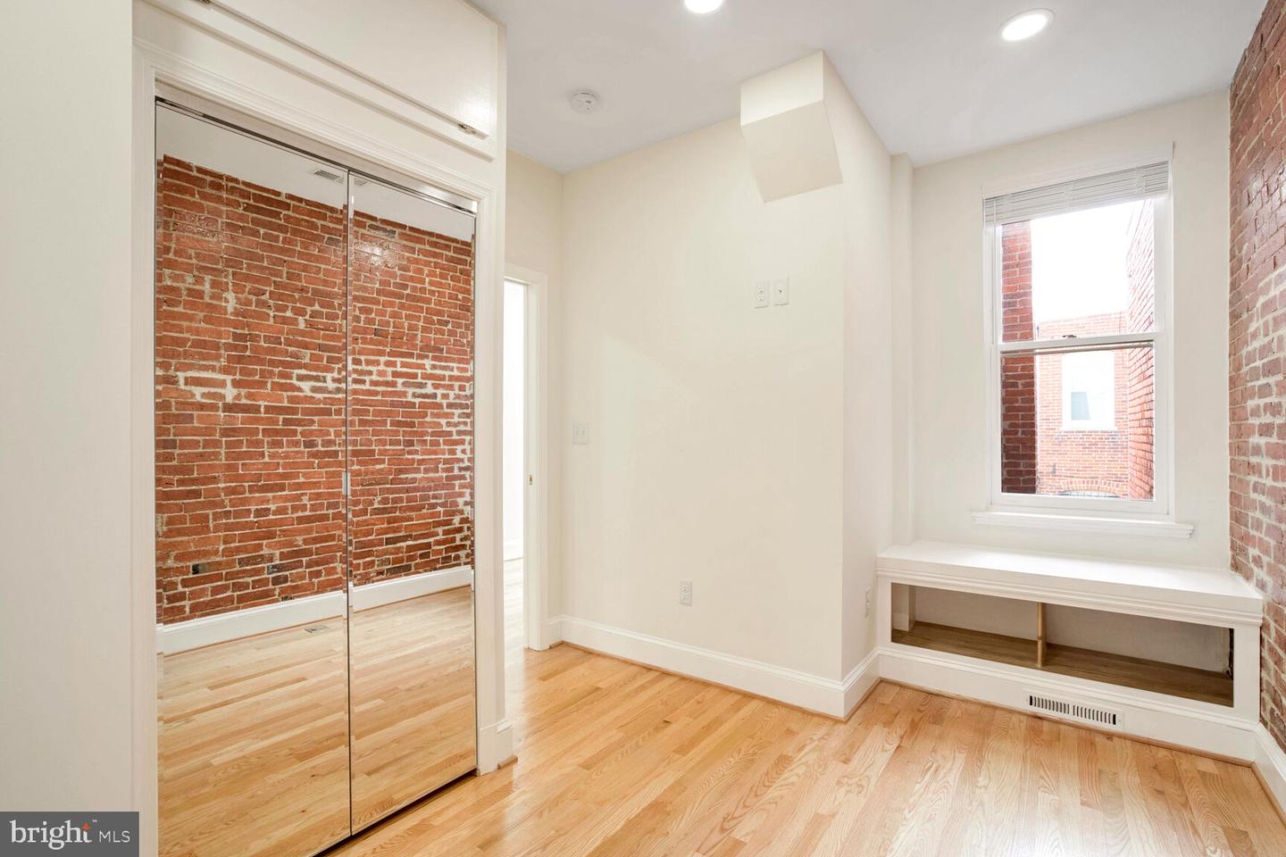 507 G ST NE, WASHINGTON, District Of Columbia 20002, 3 Bedrooms Bedrooms, 4 Rooms Rooms,3 BathroomsBathrooms,Residential,For sale,507 G ST NE,DCDC2185896 MLS # DCDC2185896