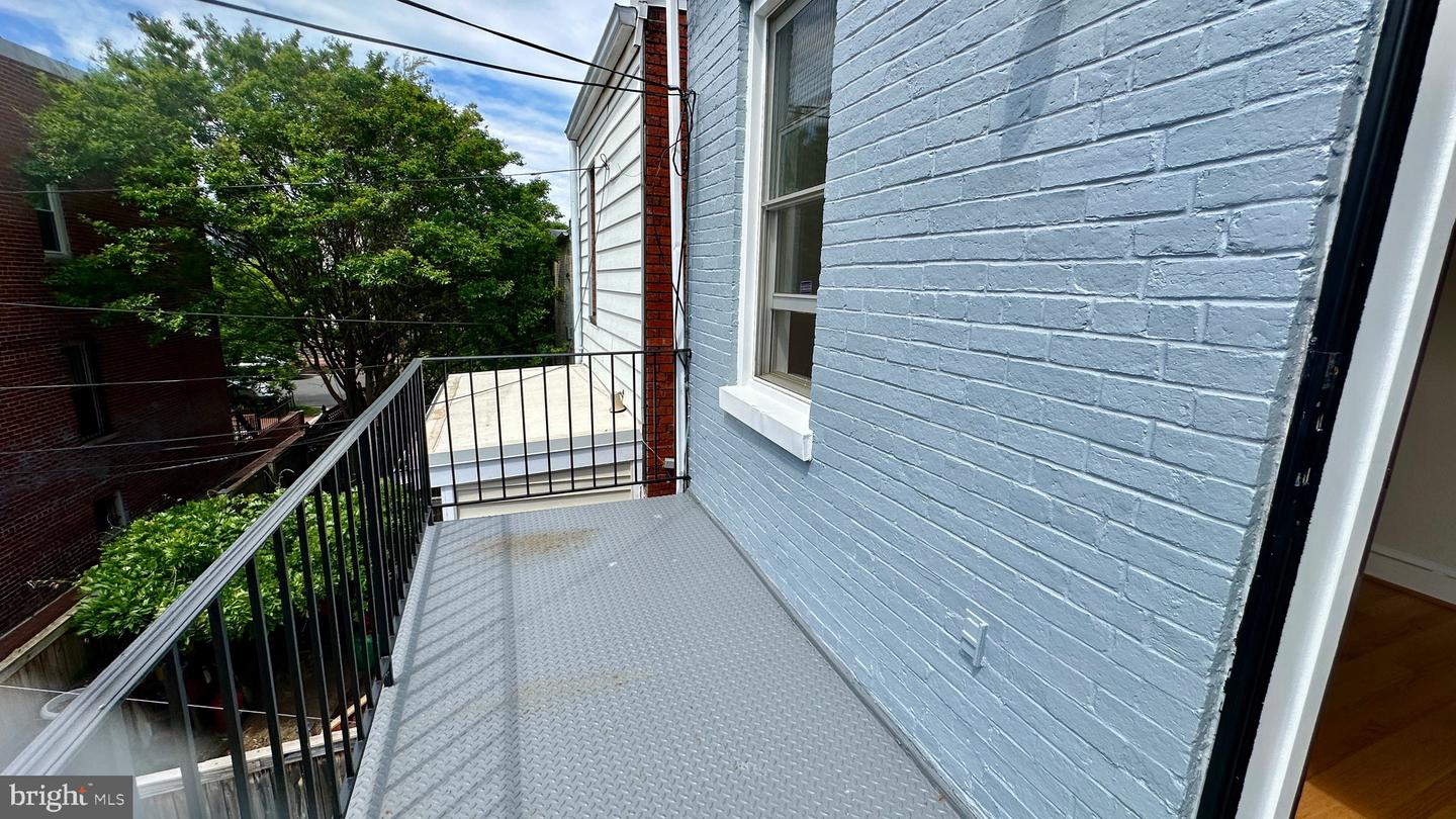 507 G ST NE, WASHINGTON, District Of Columbia 20002, 3 Bedrooms Bedrooms, 4 Rooms Rooms,3 BathroomsBathrooms,Residential,For sale,507 G ST NE,DCDC2185896 MLS # DCDC2185896