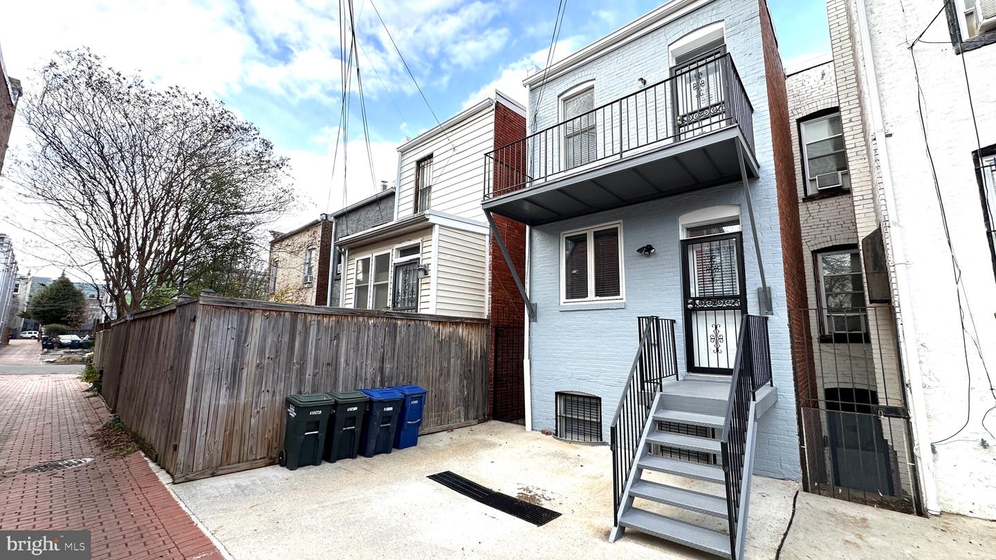 507 G ST NE, WASHINGTON, District Of Columbia 20002, 3 Bedrooms Bedrooms, 4 Rooms Rooms,3 BathroomsBathrooms,Residential,For sale,507 G ST NE,DCDC2185896 MLS # DCDC2185896