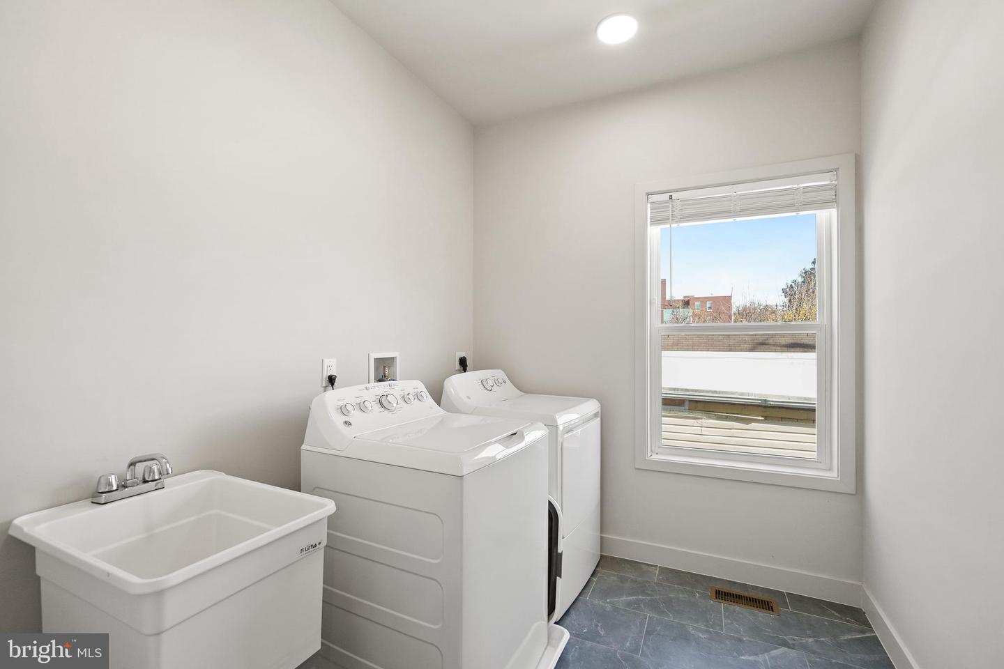 5500 EADS ST NE, WASHINGTON, District Of Columbia 20019, 4 Bedrooms Bedrooms, ,3 BathroomsBathrooms,Residential,For sale,5500 EADS ST NE,DCDC2169332 MLS # DCDC2169332