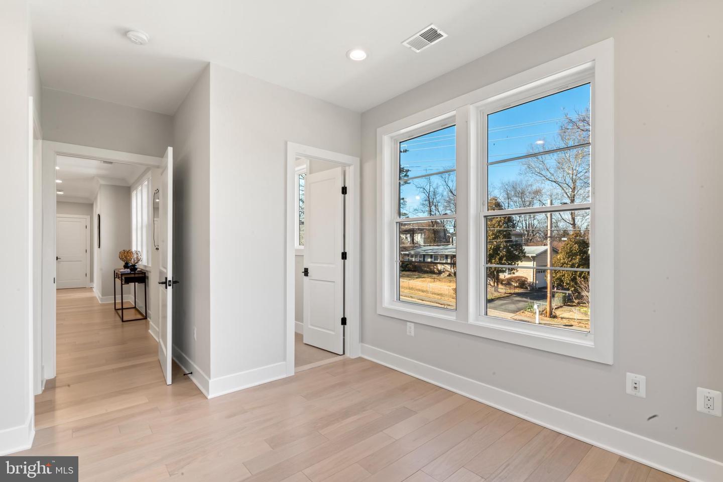 500 MALCOLM RD NW, VIENNA, Virginia 22180, 6 Bedrooms Bedrooms, ,6 BathroomsBathrooms,Residential,For sale,500 MALCOLM RD NW,VAFX2219324 MLS # VAFX2219324