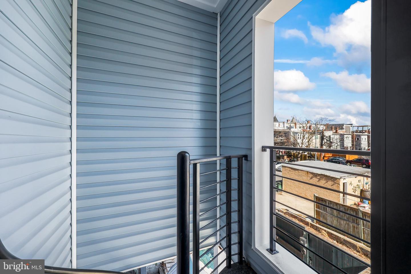 3009 13TH NW #2, WASHINGTON, District Of Columbia 20009, 3 Bedrooms Bedrooms, ,2 BathroomsBathrooms,Residential,For sale,3009 13TH NW #2,DCDC2185408 MLS # DCDC2185408