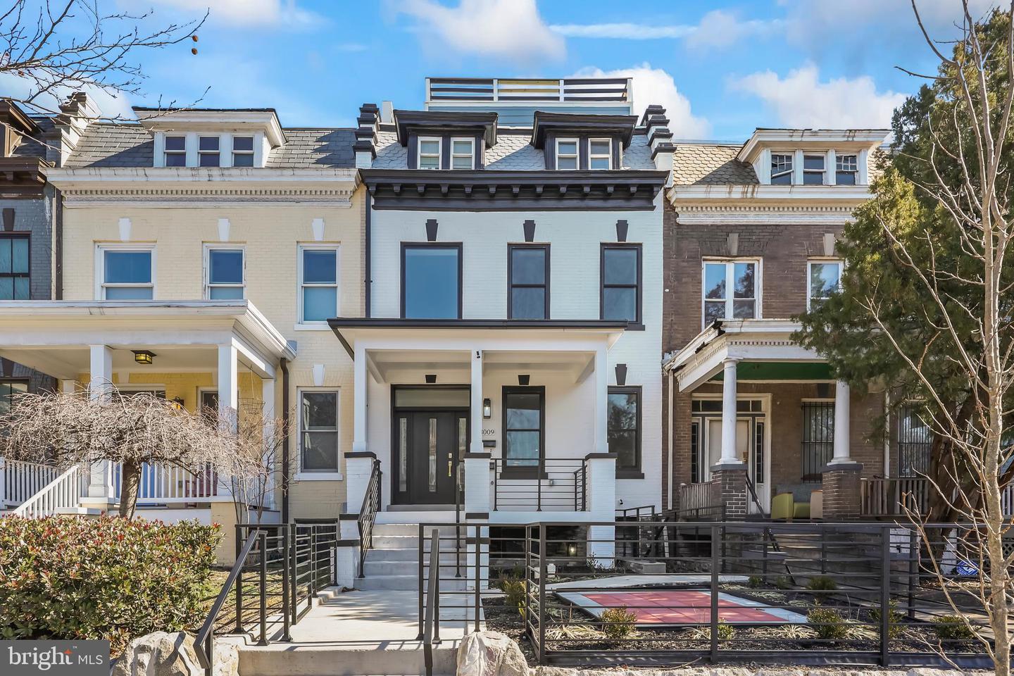 3009 13TH NW #2, WASHINGTON, District Of Columbia 20009, 3 Bedrooms Bedrooms, ,2 BathroomsBathrooms,Residential,For sale,3009 13TH NW #2,DCDC2185408 MLS # DCDC2185408