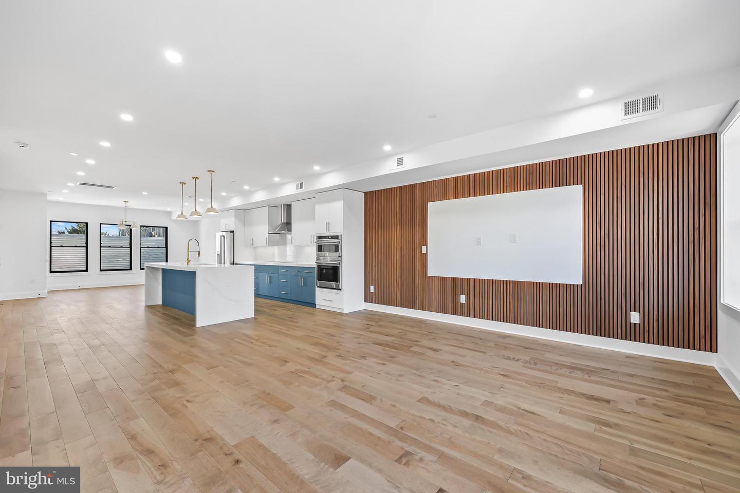 3009 13TH NW #2, WASHINGTON, District Of Columbia 20009, 3 Bedrooms Bedrooms, ,2 BathroomsBathrooms,Residential,For sale,3009 13TH NW #2,DCDC2185408 MLS # DCDC2185408