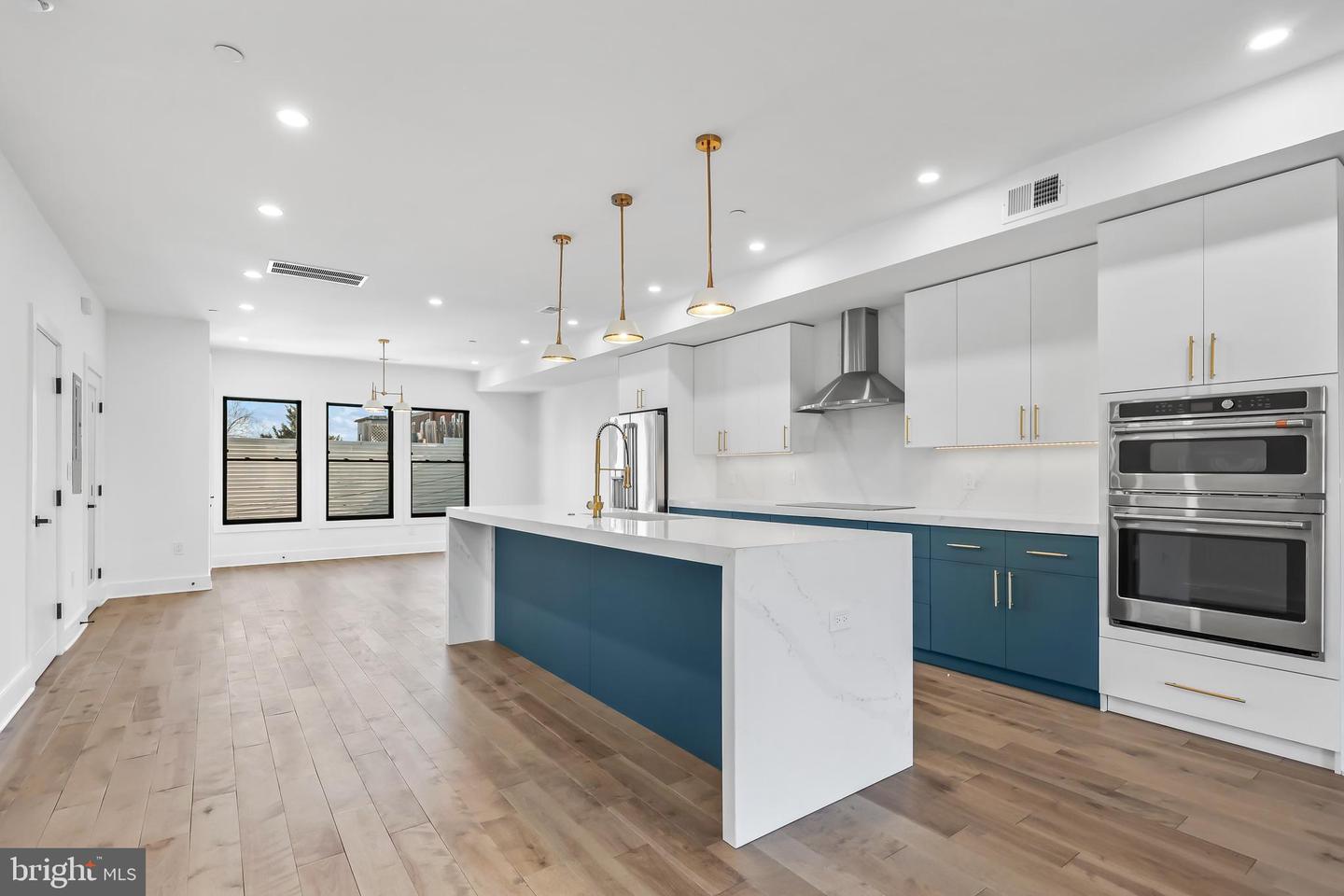 3009 13TH NW #2, WASHINGTON, District Of Columbia 20009, 3 Bedrooms Bedrooms, ,2 BathroomsBathrooms,Residential,For sale,3009 13TH NW #2,DCDC2185408 MLS # DCDC2185408