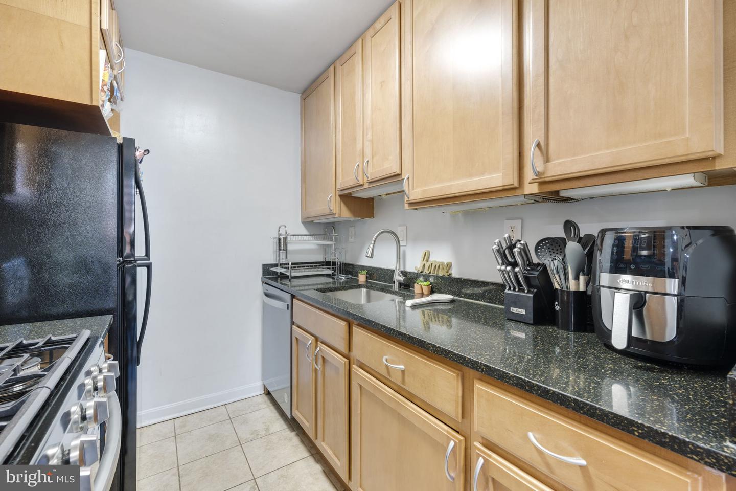 5112 MACARTHUR BLVD NW #209, WASHINGTON, District Of Columbia 20016, 1 Bedroom Bedrooms, ,1 BathroomBathrooms,Residential,For sale,5112 MACARTHUR BLVD NW #209,DCDC2185692 MLS # DCDC2185692