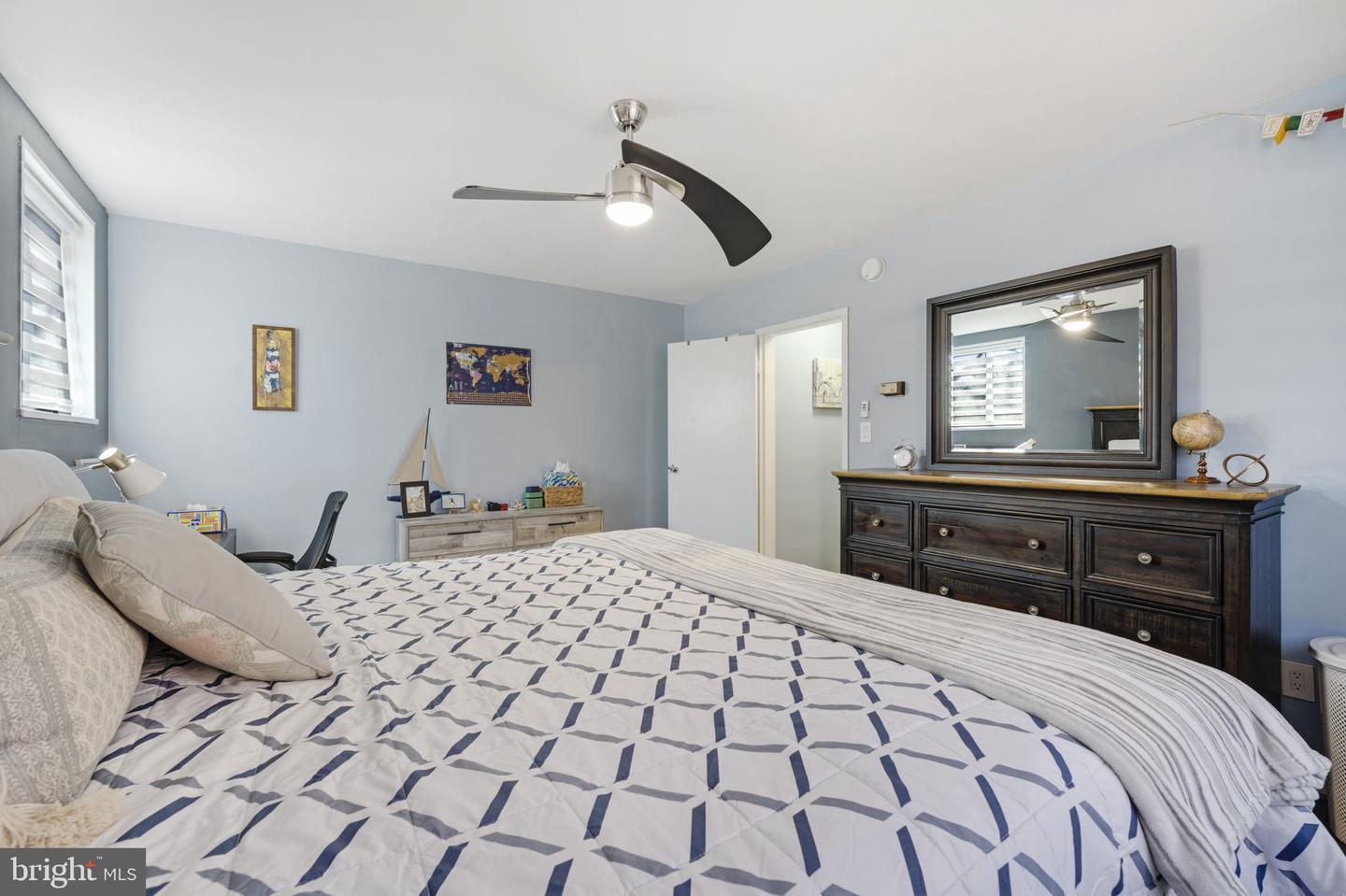 5112 MACARTHUR BLVD NW #209, WASHINGTON, District Of Columbia 20016, 1 Bedroom Bedrooms, ,1 BathroomBathrooms,Residential,For sale,5112 MACARTHUR BLVD NW #209,DCDC2185692 MLS # DCDC2185692