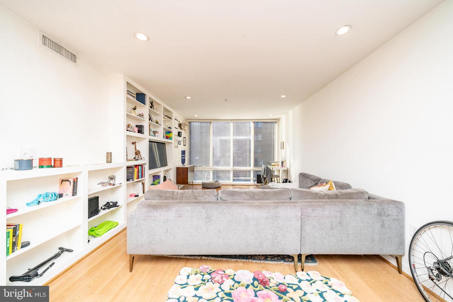 1423 NEWTON ST NW #202, WASHINGTON, District Of Columbia 20010, 1 Bedroom Bedrooms, ,1 BathroomBathrooms,Residential,For sale,1423 NEWTON ST NW #202,DCDC2185794 MLS # DCDC2185794