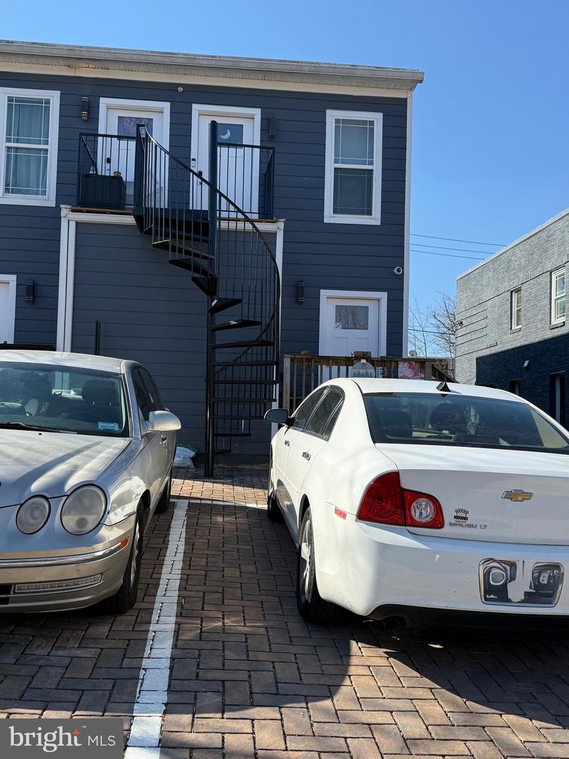 404 NEWCOMB ST SE #3, WASHINGTON, District Of Columbia 20032, 2 Bedrooms Bedrooms, ,2 BathroomsBathrooms,Residential,For sale,404 NEWCOMB ST SE #3,DCDC2186054 MLS # DCDC2186054