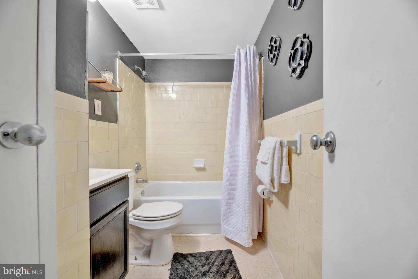 1436 W NW #405, WASHINGTON, District Of Columbia 20009, 1 Bedroom Bedrooms, ,1 BathroomBathrooms,Residential,For sale,1436 W NW #405,DCDC2186072 MLS # DCDC2186072