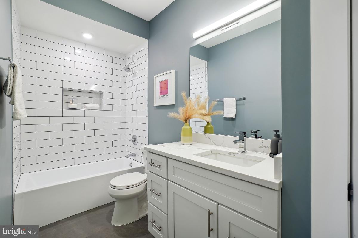 1605 HOLBROOK NE #1, WASHINGTON, District Of Columbia 20002, 2 Bedrooms Bedrooms, ,2 BathroomsBathrooms,Residential,For sale,1605 HOLBROOK NE #1,DCDC2186082 MLS # DCDC2186082