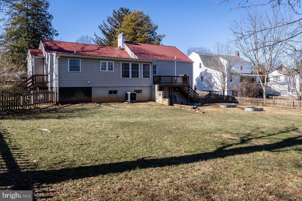 209 HAWKSBILL HEIGHTS DR, LURAY, Virginia 22835, 3 Bedrooms Bedrooms, 5 Rooms Rooms,2 BathroomsBathrooms,Residential,For sale,209 HAWKSBILL HEIGHTS DR,VAPA2004492 MLS # VAPA2004492