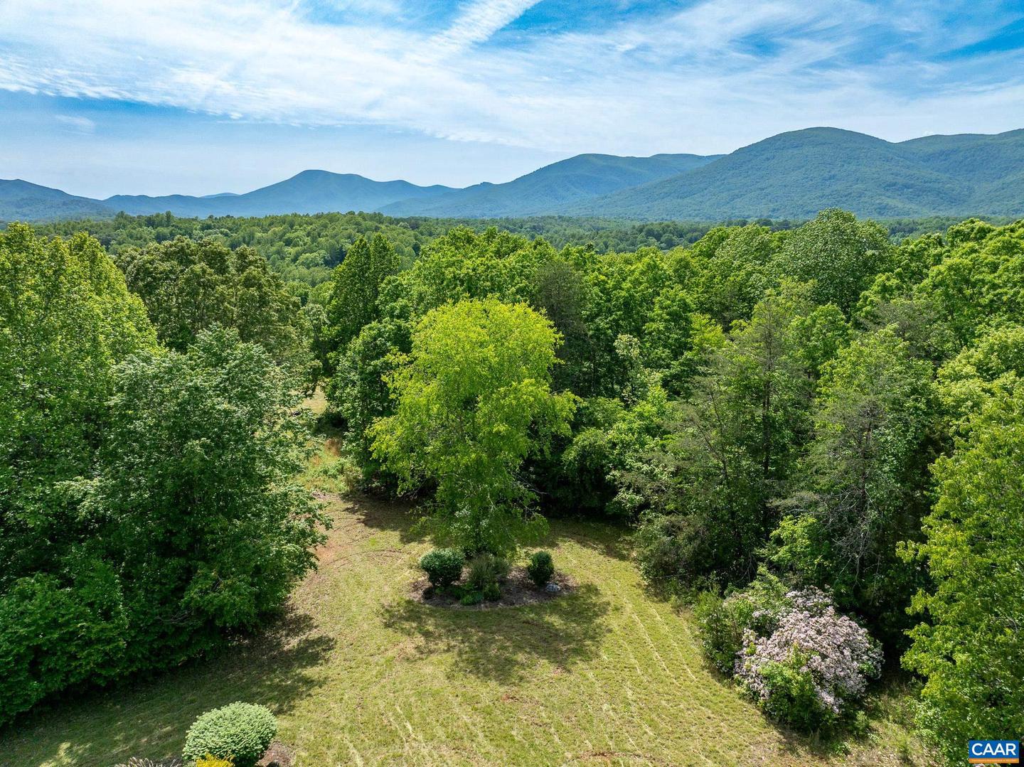 189 PILOT MOUNTAIN HOLLOW, FABER, Virginia 22938, 5 Bedrooms Bedrooms, ,5 BathroomsBathrooms,Residential,For sale,189 PILOT MOUNTAIN HOLLOW,661068 MLS # 661068