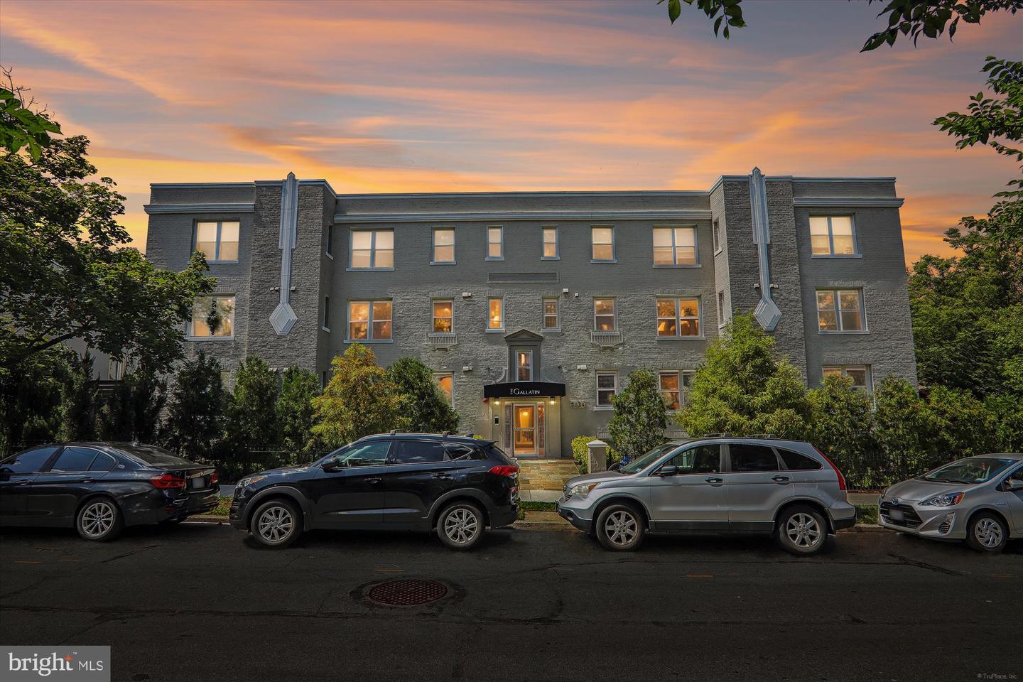5024 9TH ST NW #203, WASHINGTON, District Of Columbia 20011, 2 Bedrooms Bedrooms, ,2 BathroomsBathrooms,Residential,For sale,5024 9TH ST NW #203,DCDC2156030 MLS # DCDC2156030