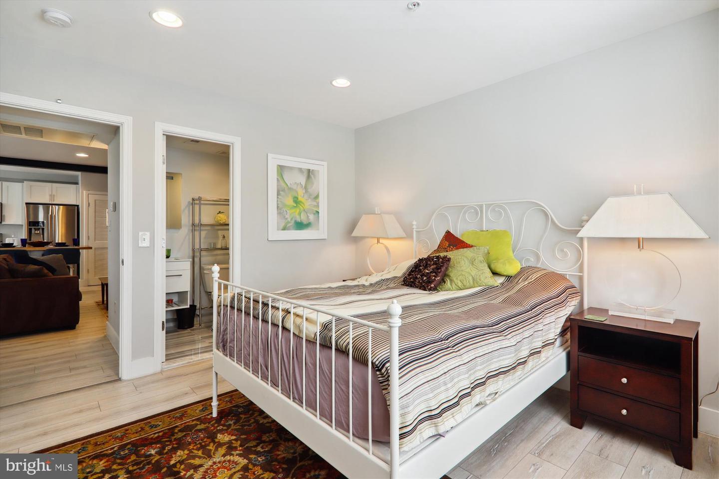 5024 9TH ST NW #203, WASHINGTON, District Of Columbia 20011, 2 Bedrooms Bedrooms, ,2 BathroomsBathrooms,Residential,For sale,5024 9TH ST NW #203,DCDC2156030 MLS # DCDC2156030