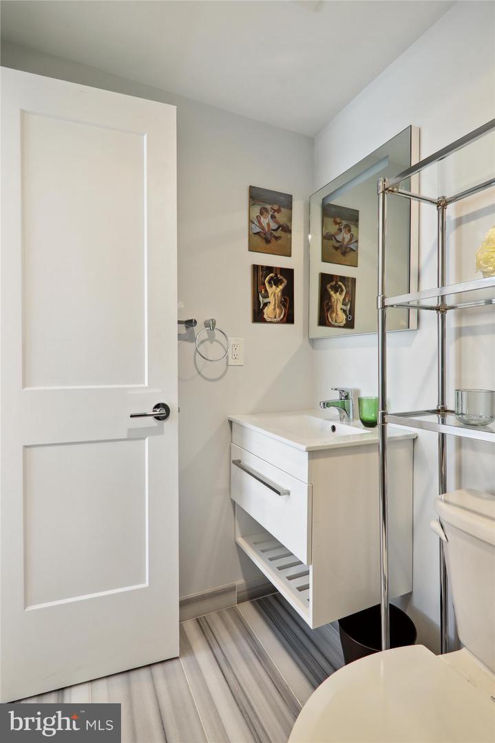 5024 9TH ST NW #203, WASHINGTON, District Of Columbia 20011, 2 Bedrooms Bedrooms, ,2 BathroomsBathrooms,Residential,For sale,5024 9TH ST NW #203,DCDC2156030 MLS # DCDC2156030