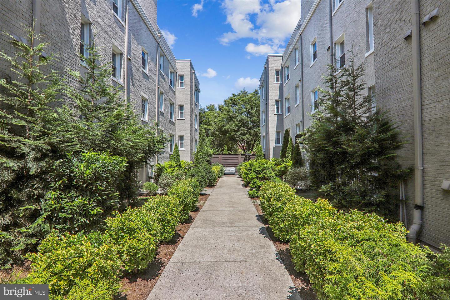 5024 9TH ST NW #203, WASHINGTON, District Of Columbia 20011, 2 Bedrooms Bedrooms, ,2 BathroomsBathrooms,Residential,For sale,5024 9TH ST NW #203,DCDC2156030 MLS # DCDC2156030