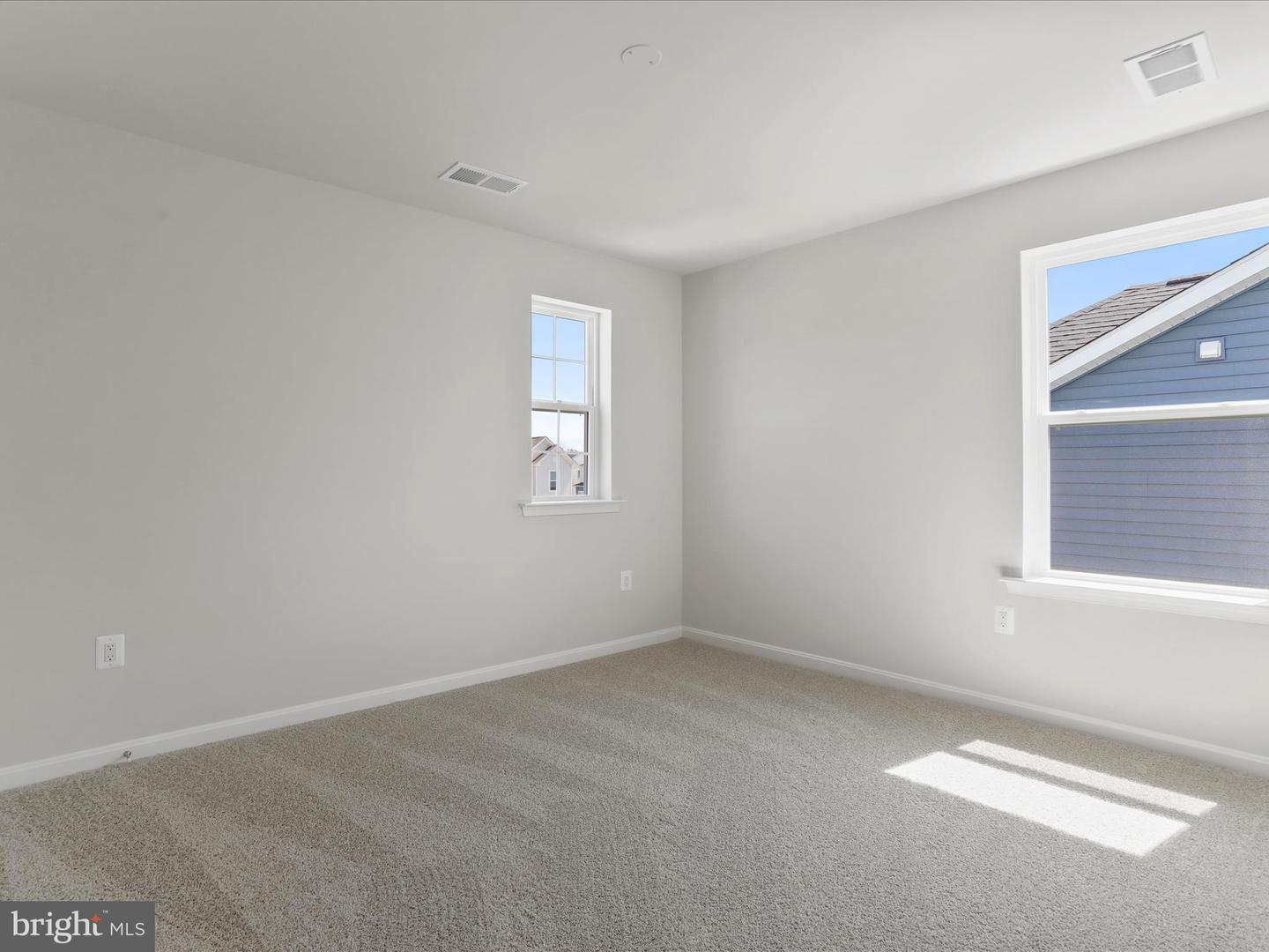 132 CURTAIN FALL DR, MIDDLETOWN, Virginia 22645, 4 Bedrooms Bedrooms, ,2 BathroomsBathrooms,Residential,For sale,132 CURTAIN FALL DR,VAFV2022804 MLS # VAFV2022804