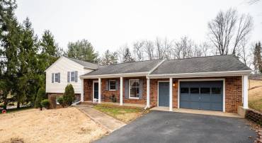 156 ABBOTT CIR, ROCKINGHAM, Virginia 22801, 3 Bedrooms Bedrooms, ,2 BathroomsBathrooms,Residential,156 ABBOTT CIR,660644 MLS # 660644